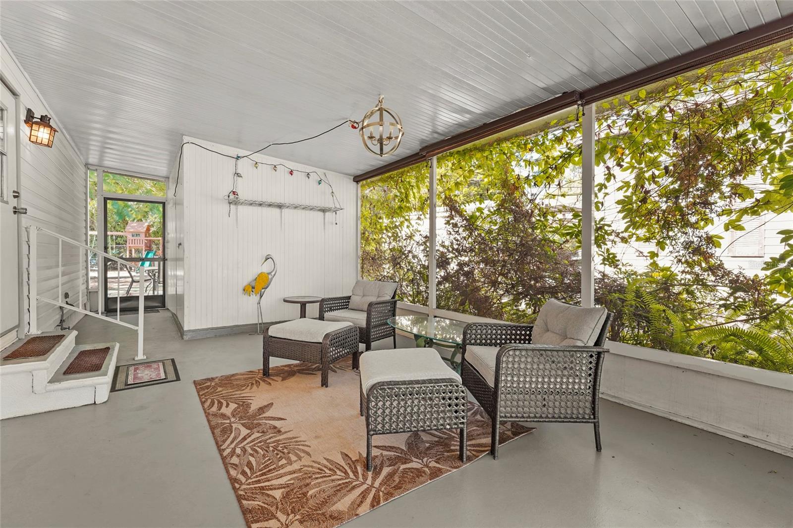 TRI-PAR ESTATES - Residential