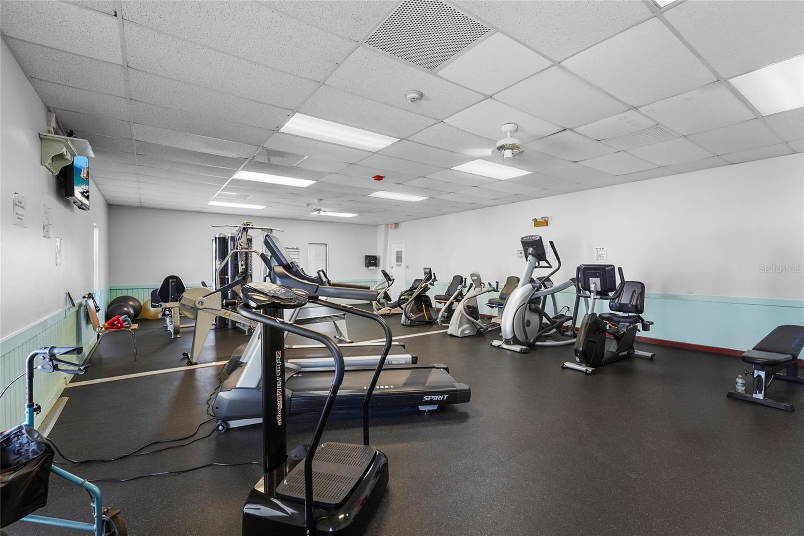 TRI-PAR ESTATES - Residential