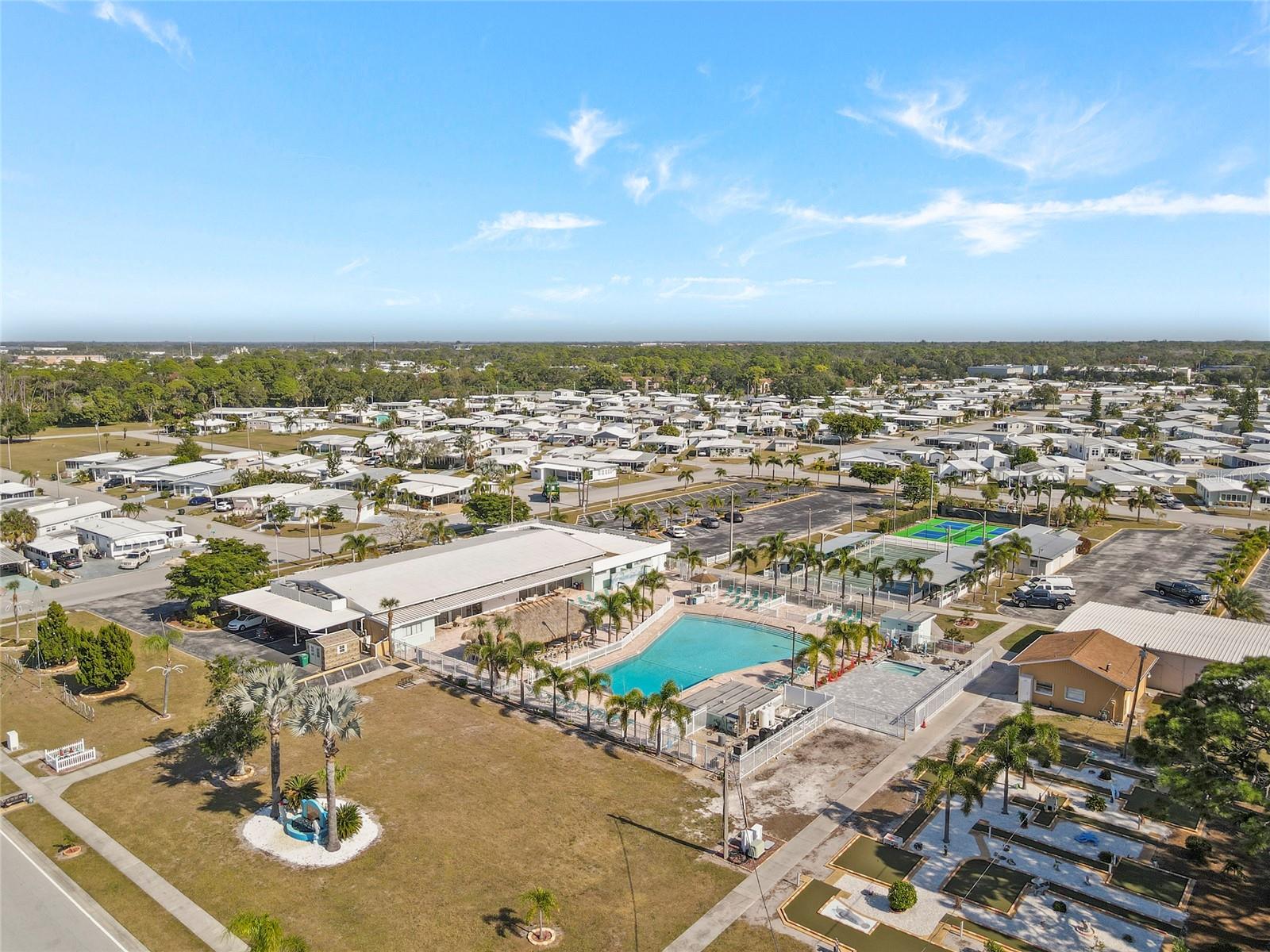 TRI-PAR ESTATES - Residential