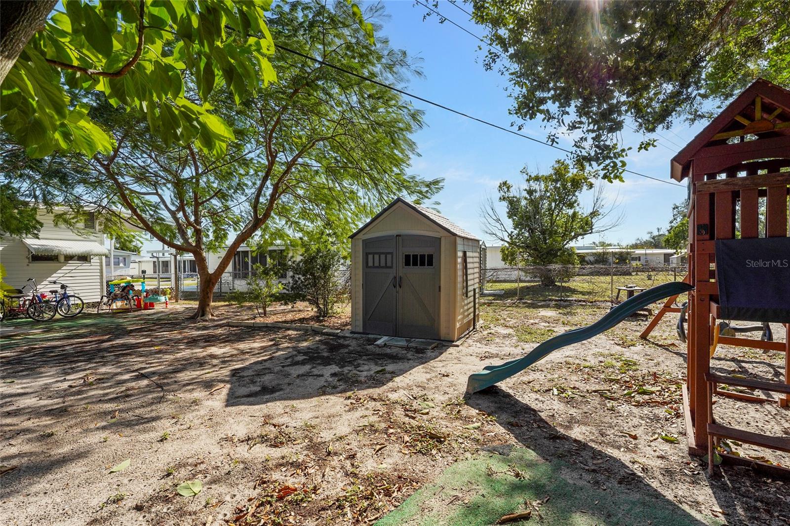 TRI-PAR ESTATES - Residential