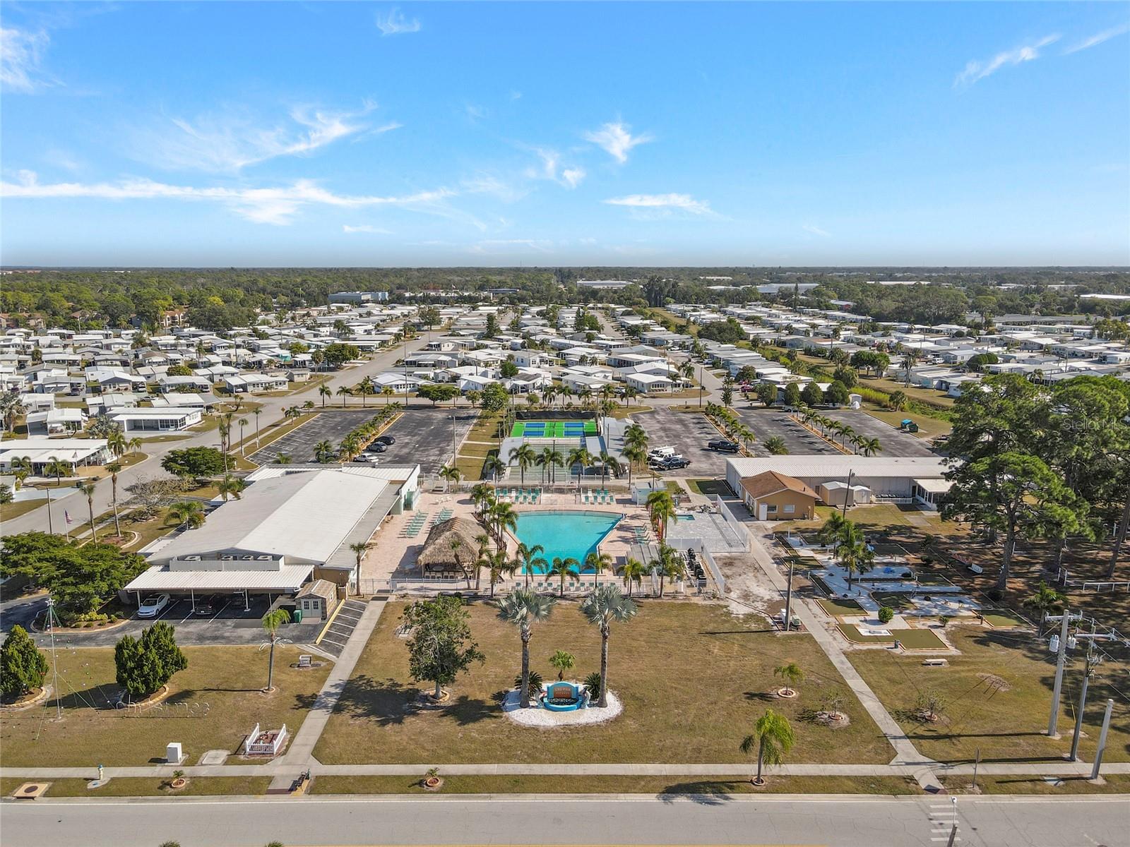 TRI-PAR ESTATES - Residential