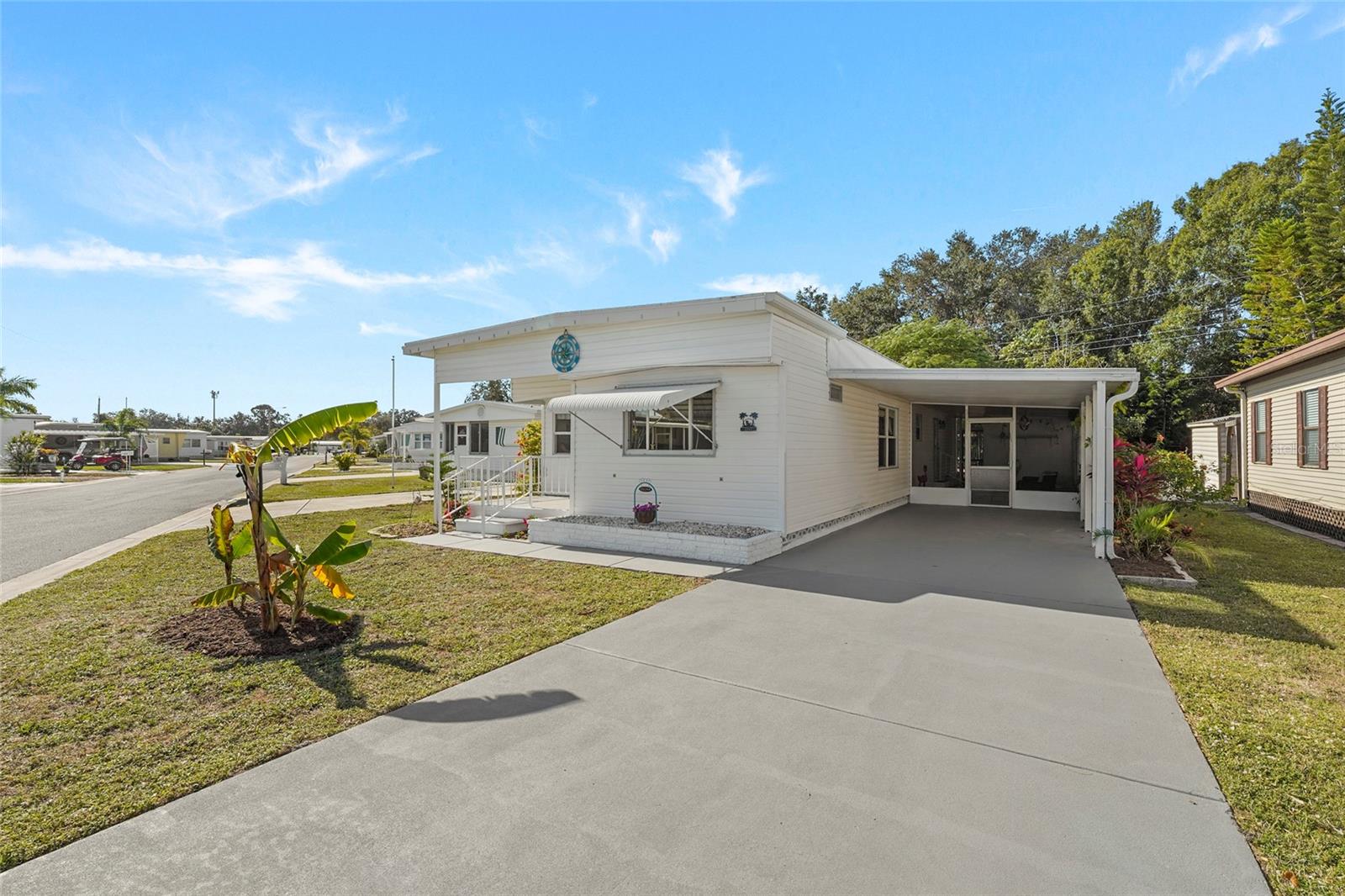 TRI-PAR ESTATES - Residential