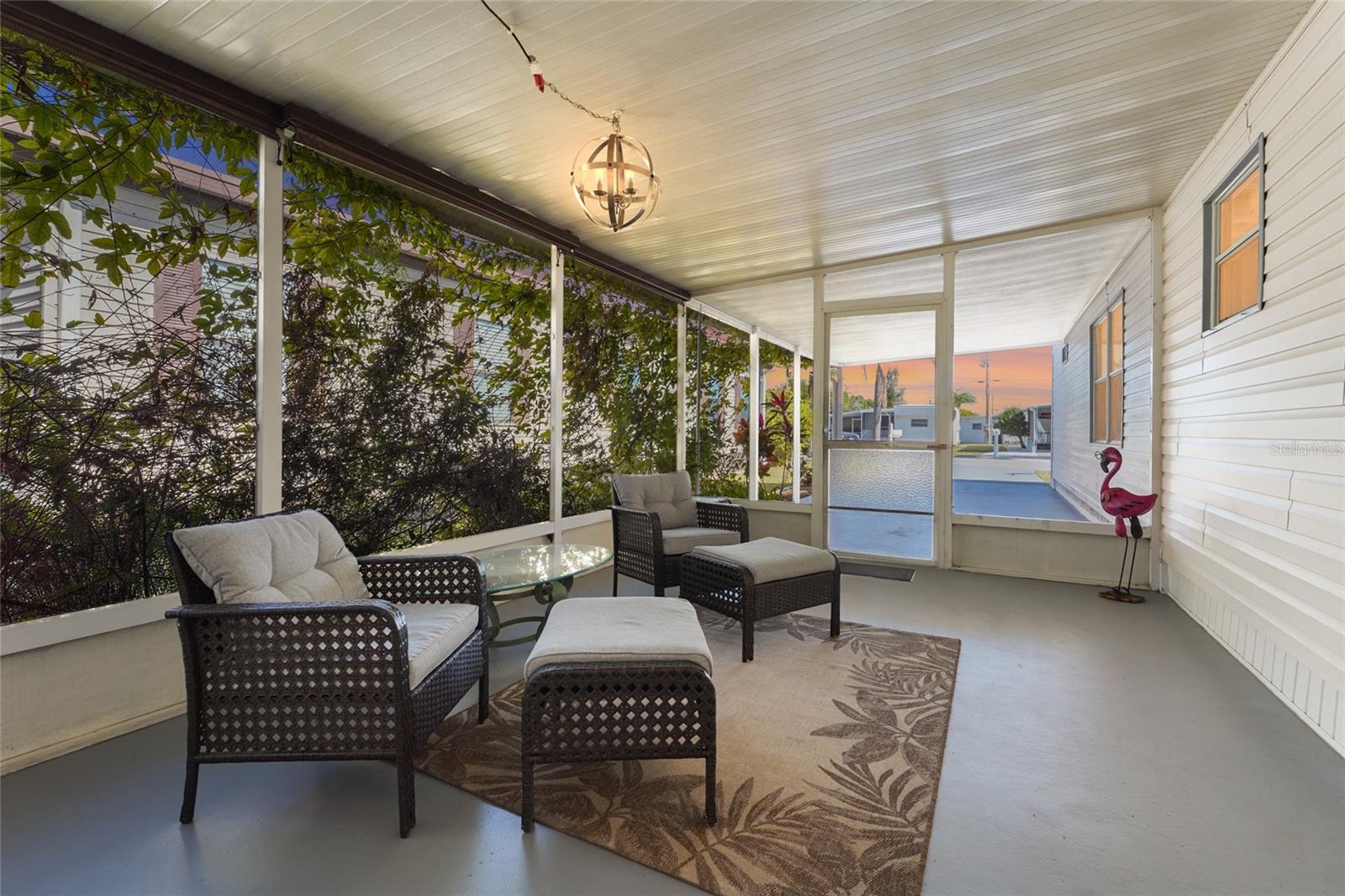 TRI-PAR ESTATES - Residential