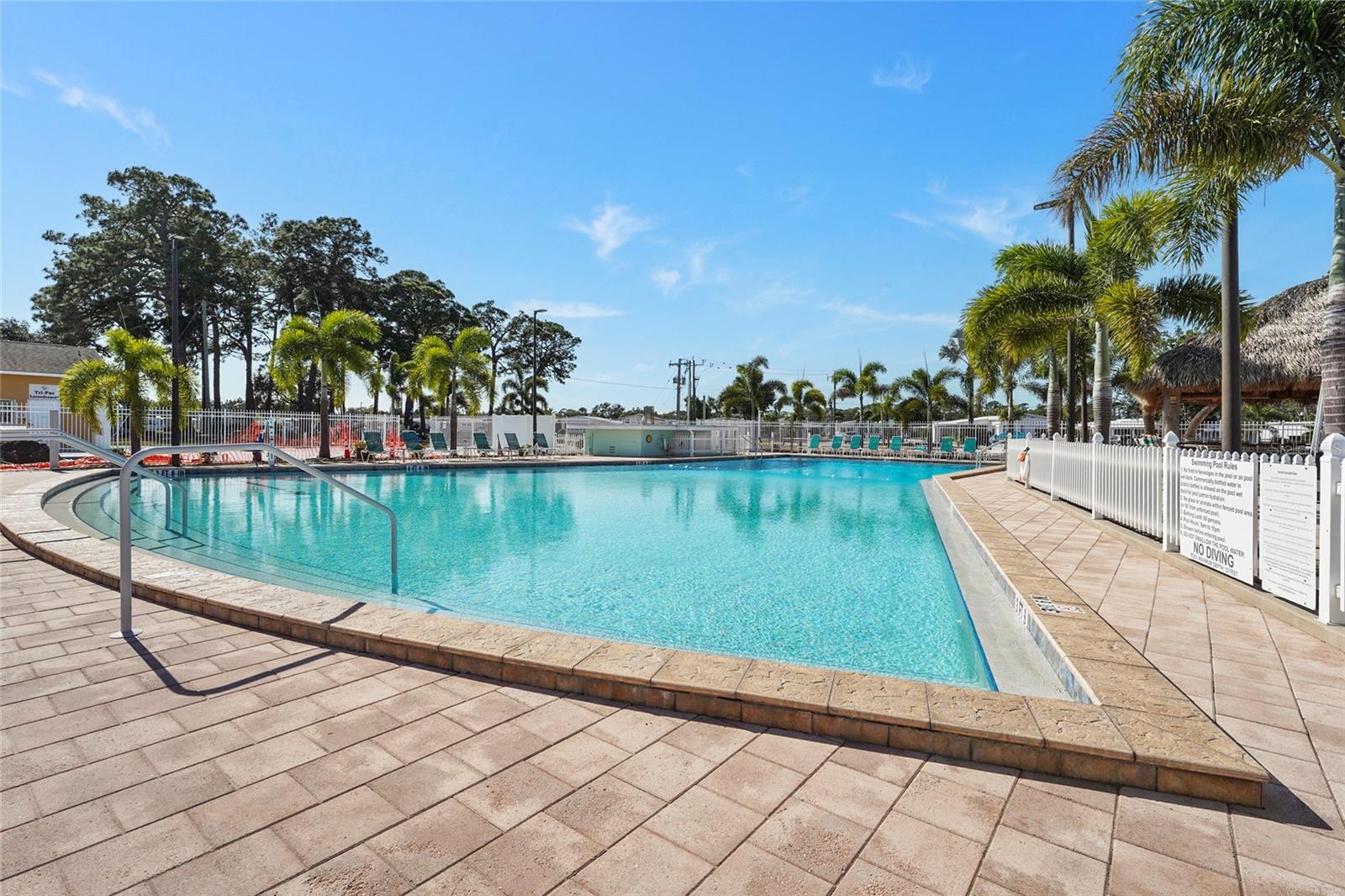 TRI-PAR ESTATES - Residential