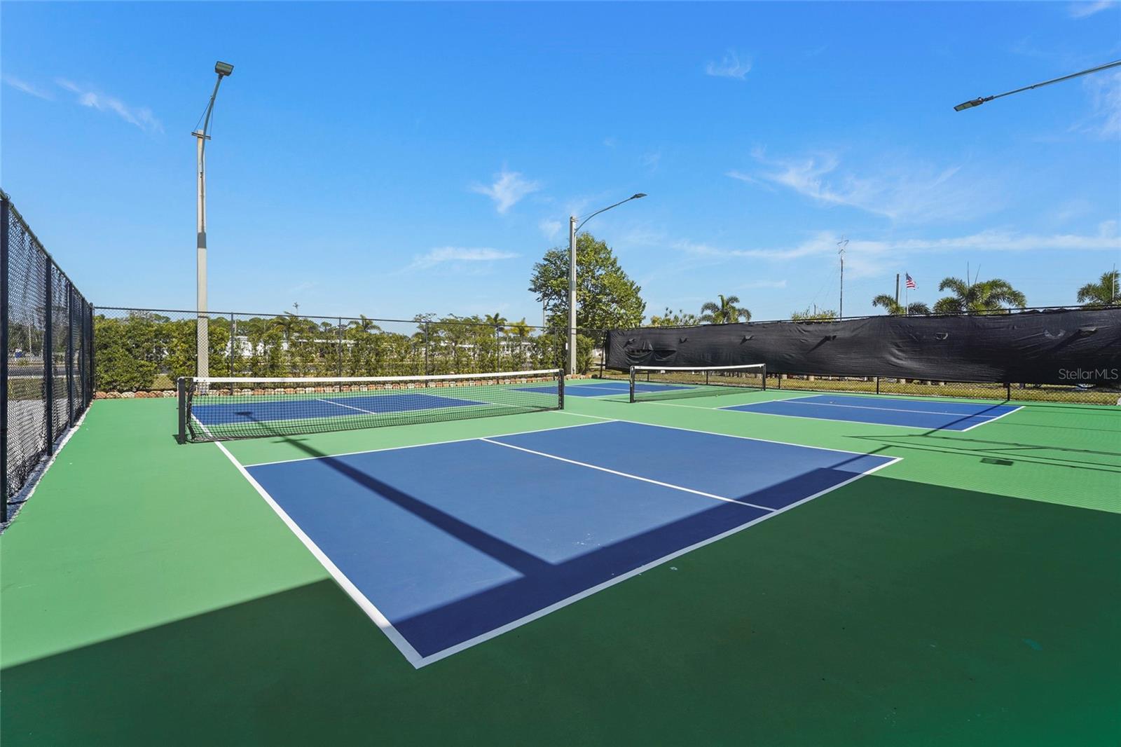 TRI-PAR ESTATES - Residential