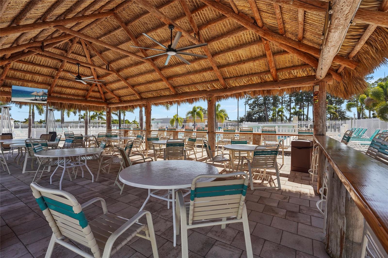 TRI-PAR ESTATES - Residential