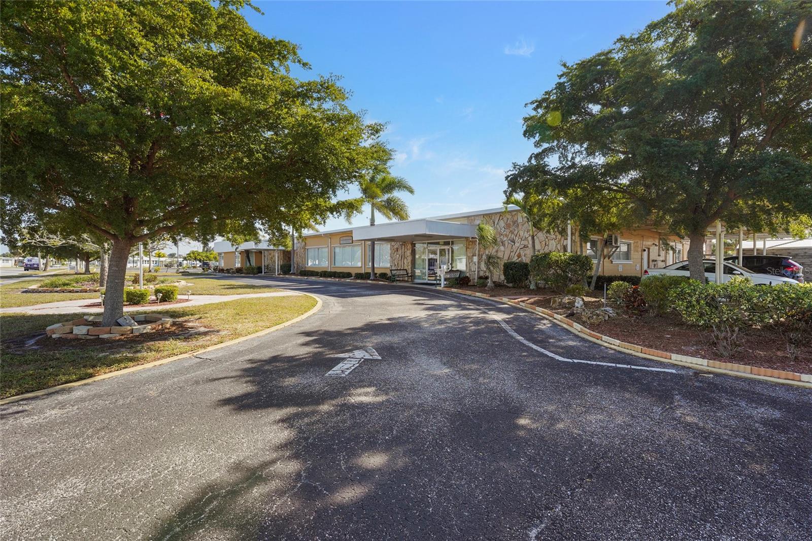 TRI-PAR ESTATES - Residential