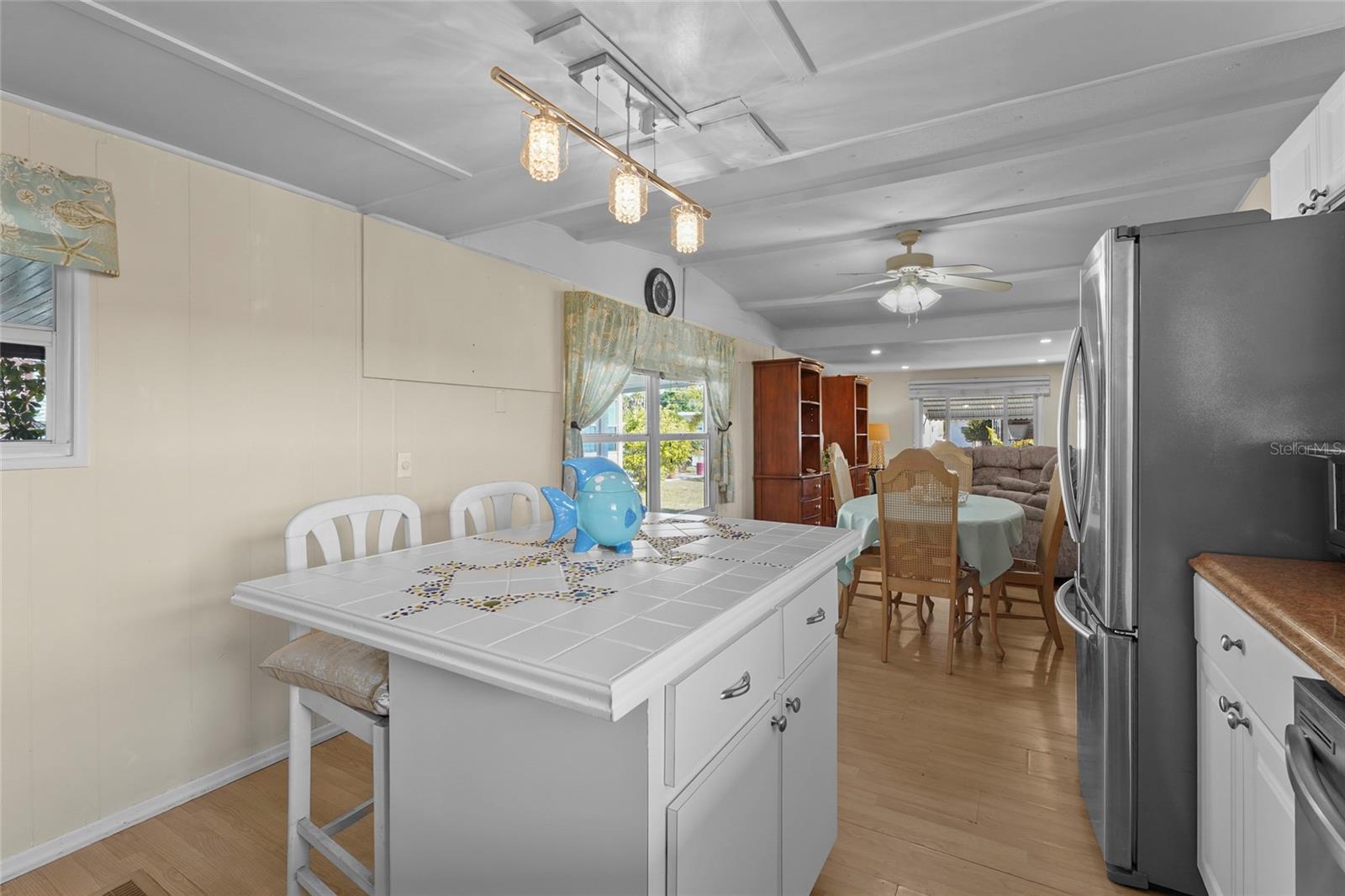 TRI-PAR ESTATES - Residential