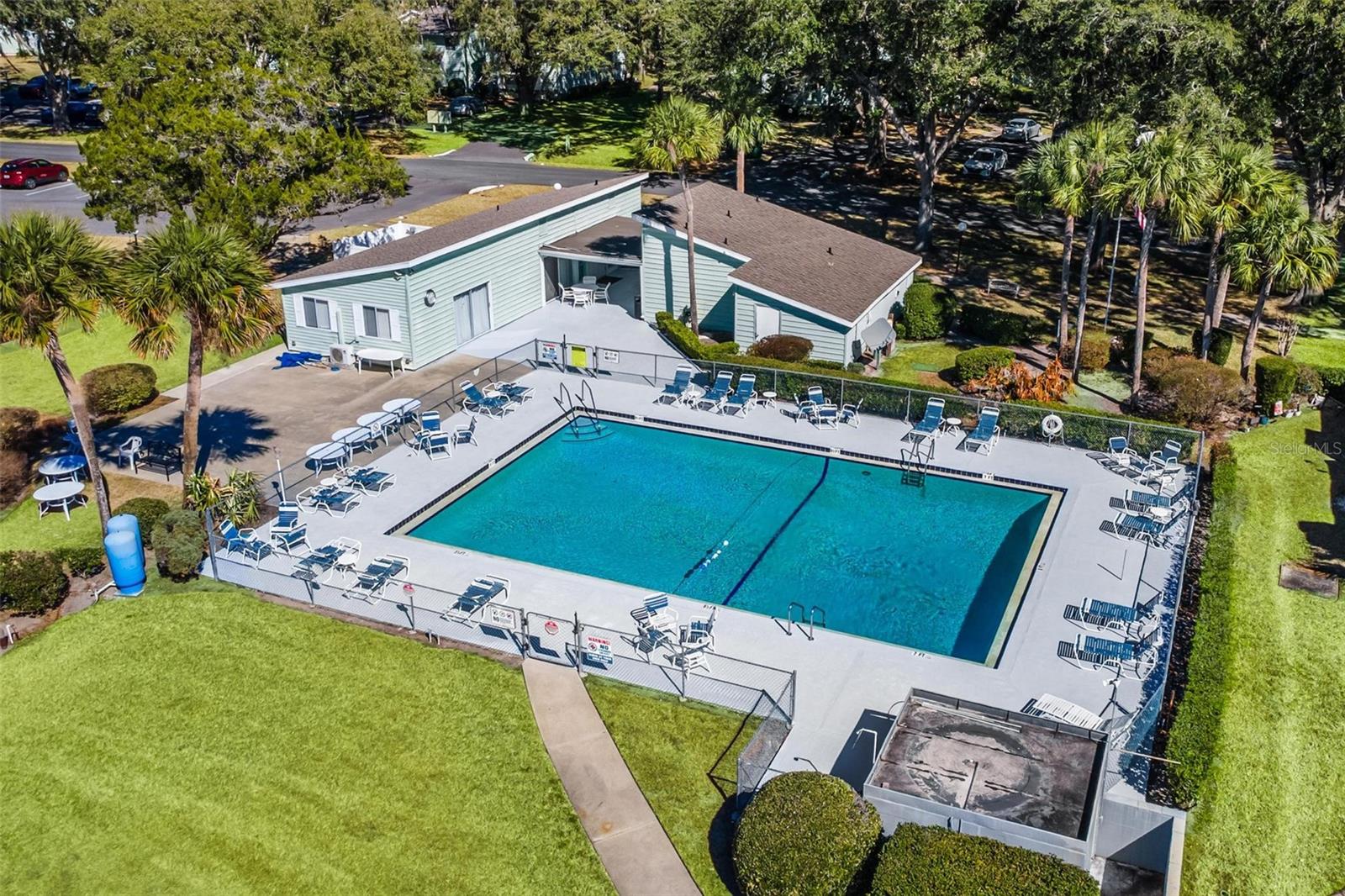 LIVE OAK VILLAGE CONDO - Residential