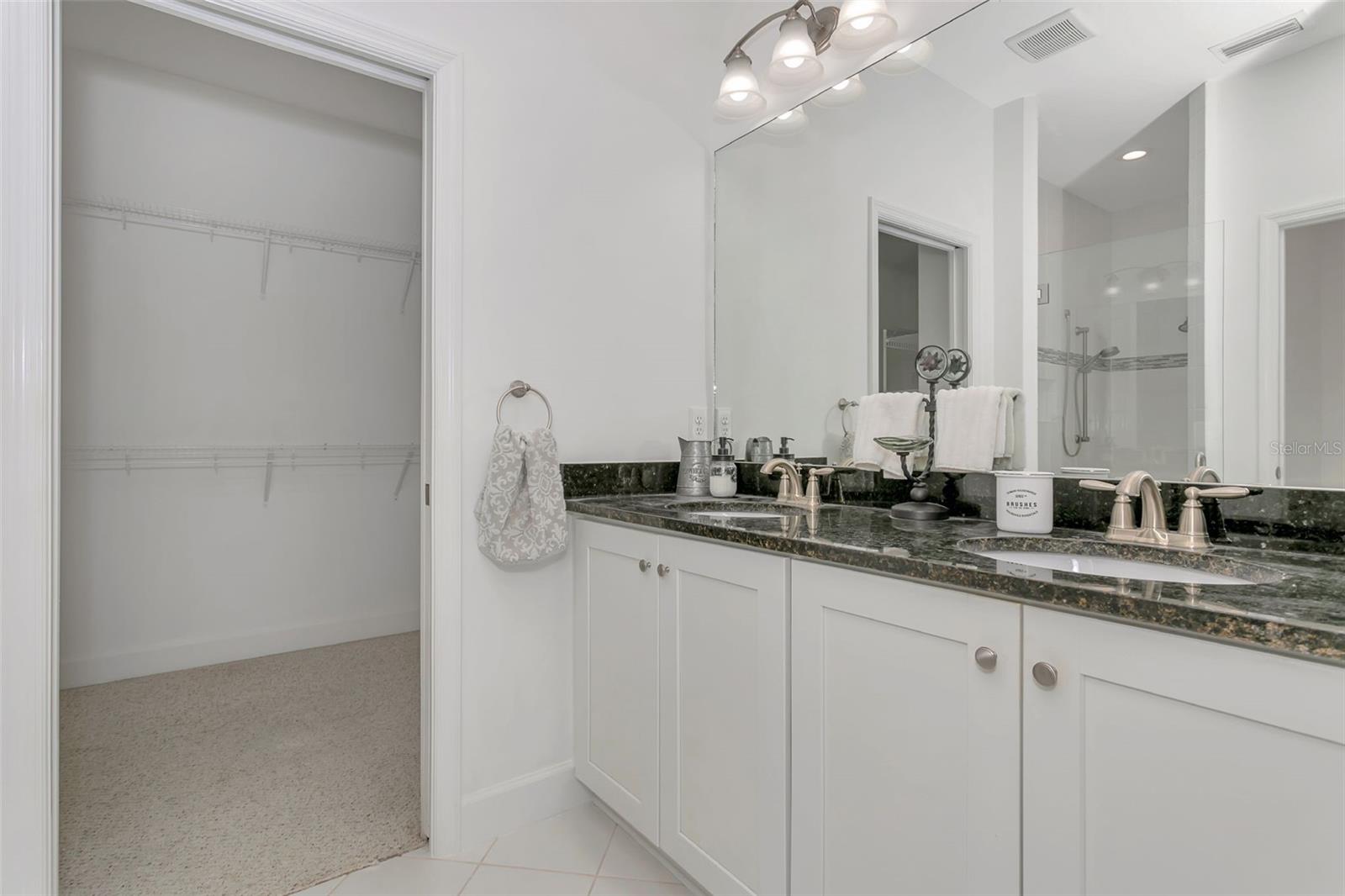 SUN CITY CENTER UNIT 274 & 2 - Residential