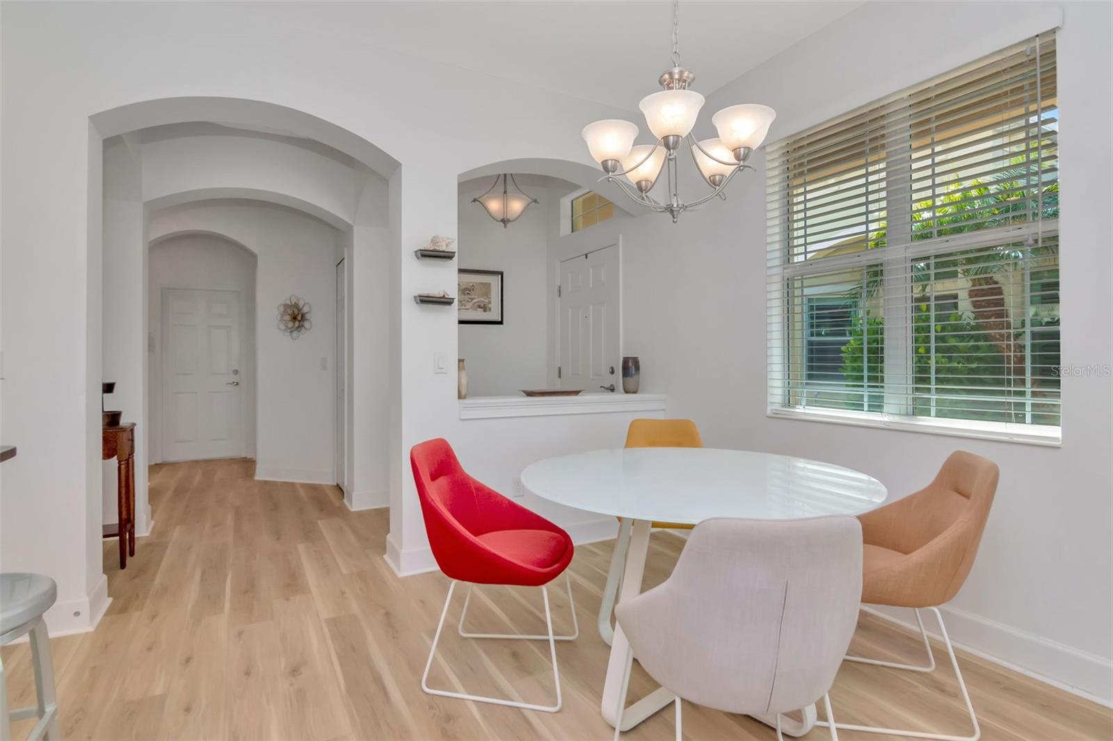 SUN CITY CENTER UNIT 274 & 2 - Residential