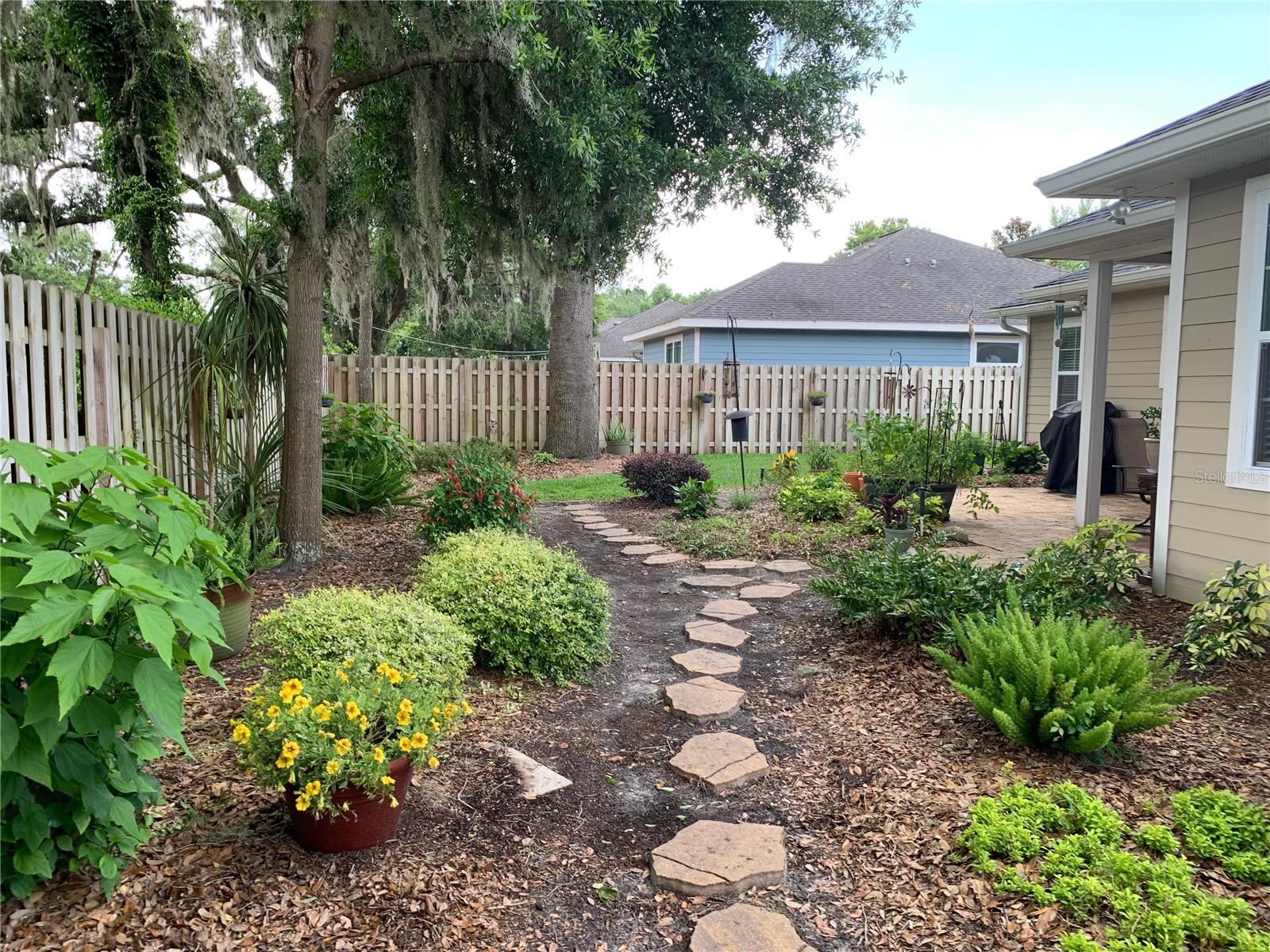 OAK RIDGE AT HIGH SPGS PH 1 - Residential