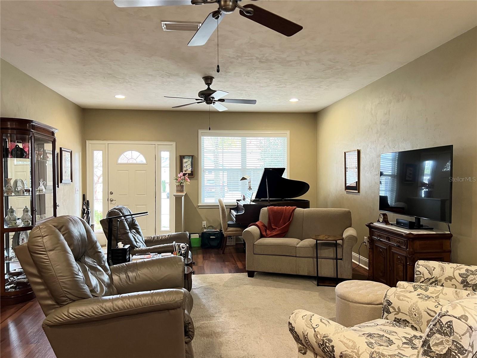 OAK RIDGE AT HIGH SPGS PH 1 - Residential