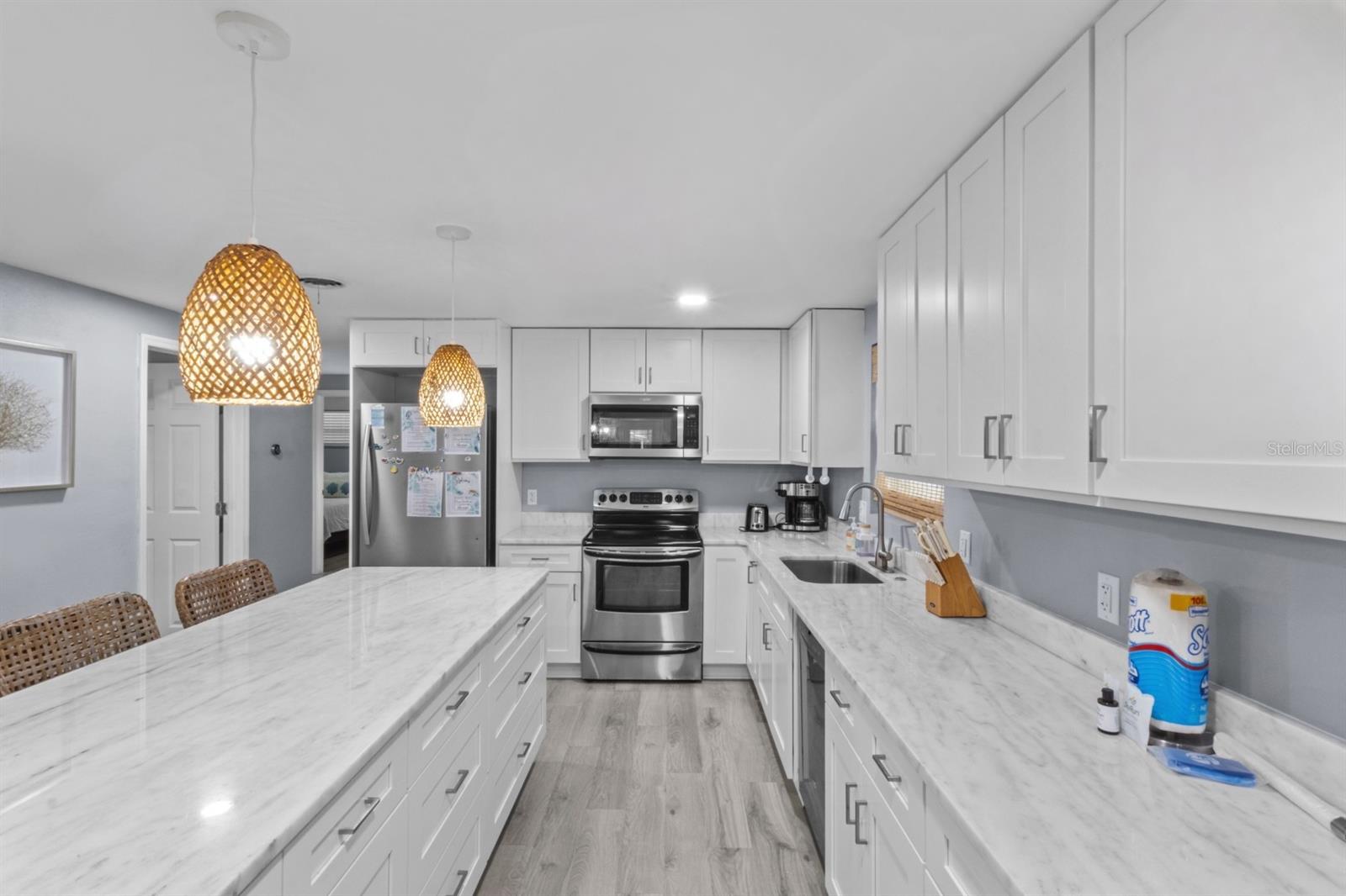 LONGBEACH ON LONGBOAT KEY - Residential