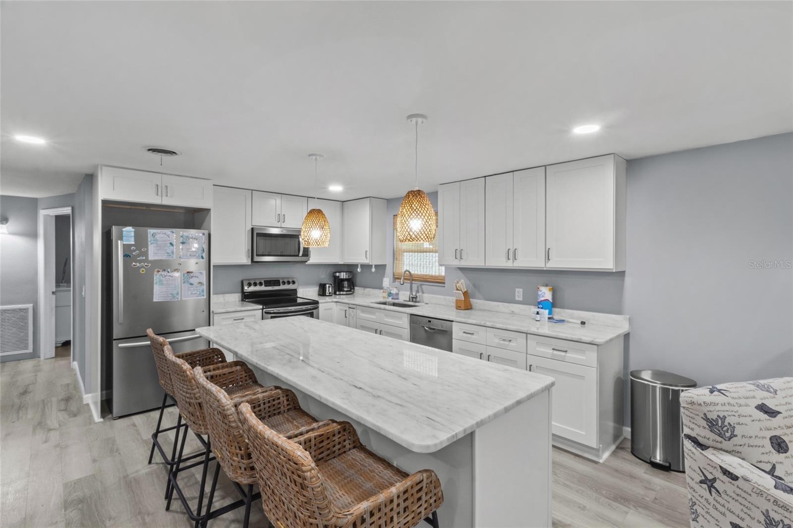 LONGBEACH ON LONGBOAT KEY - Residential