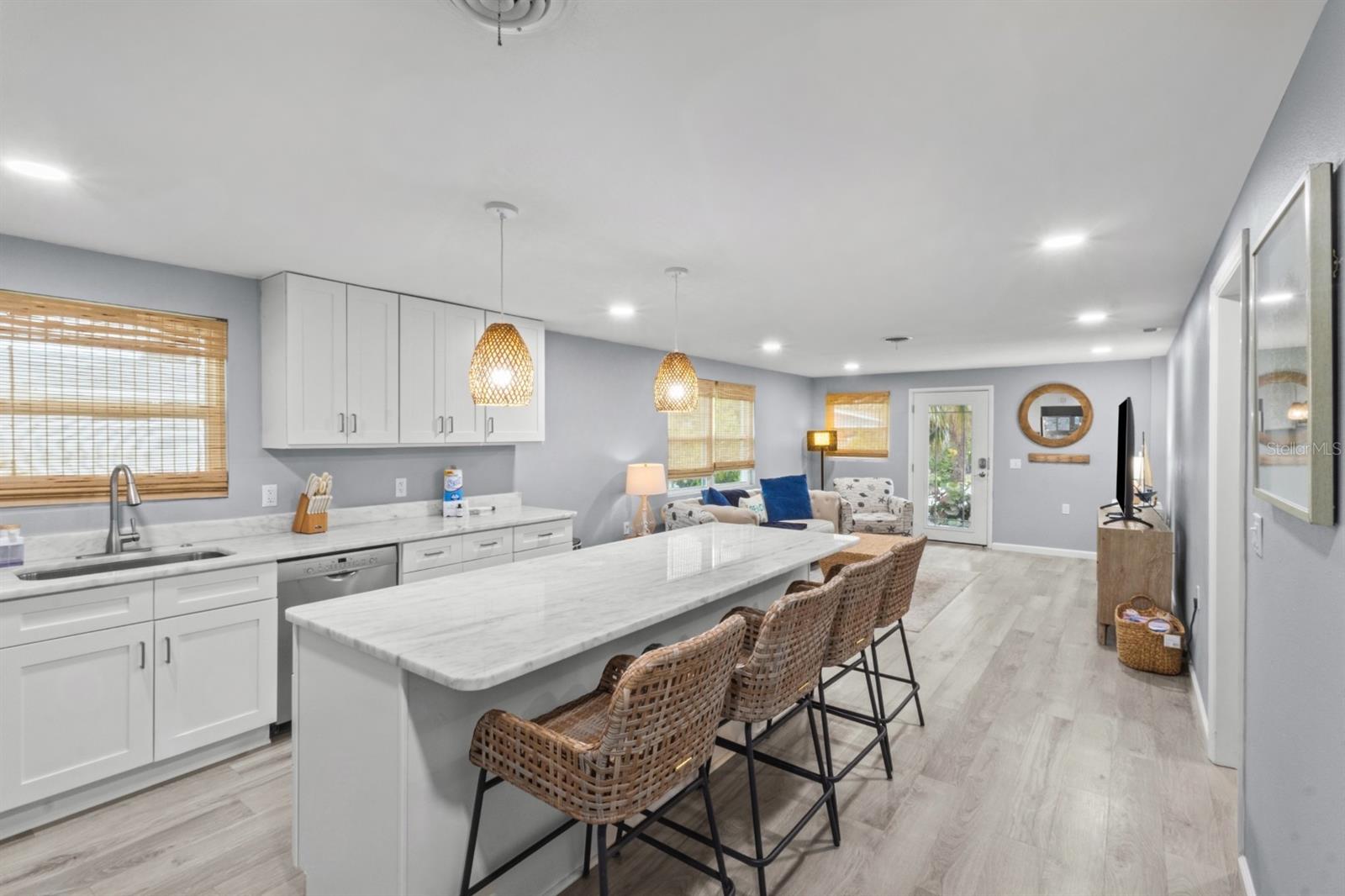 LONGBEACH ON LONGBOAT KEY - Residential