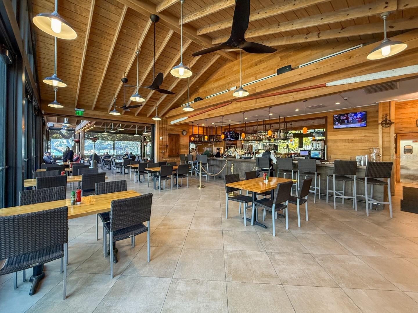 LONGBEACH ON LONGBOAT KEY - Residential