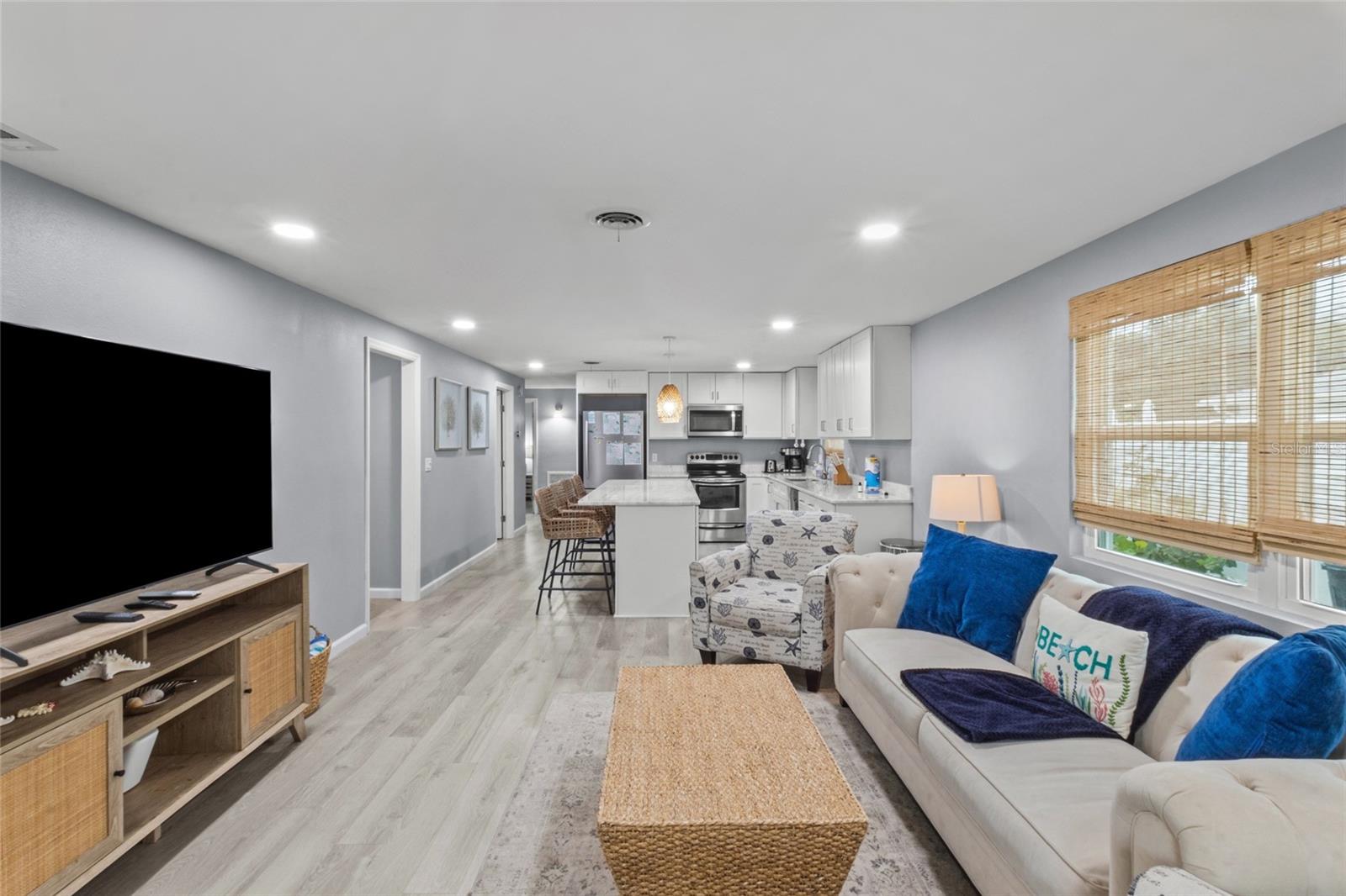 LONGBEACH ON LONGBOAT KEY - Residential