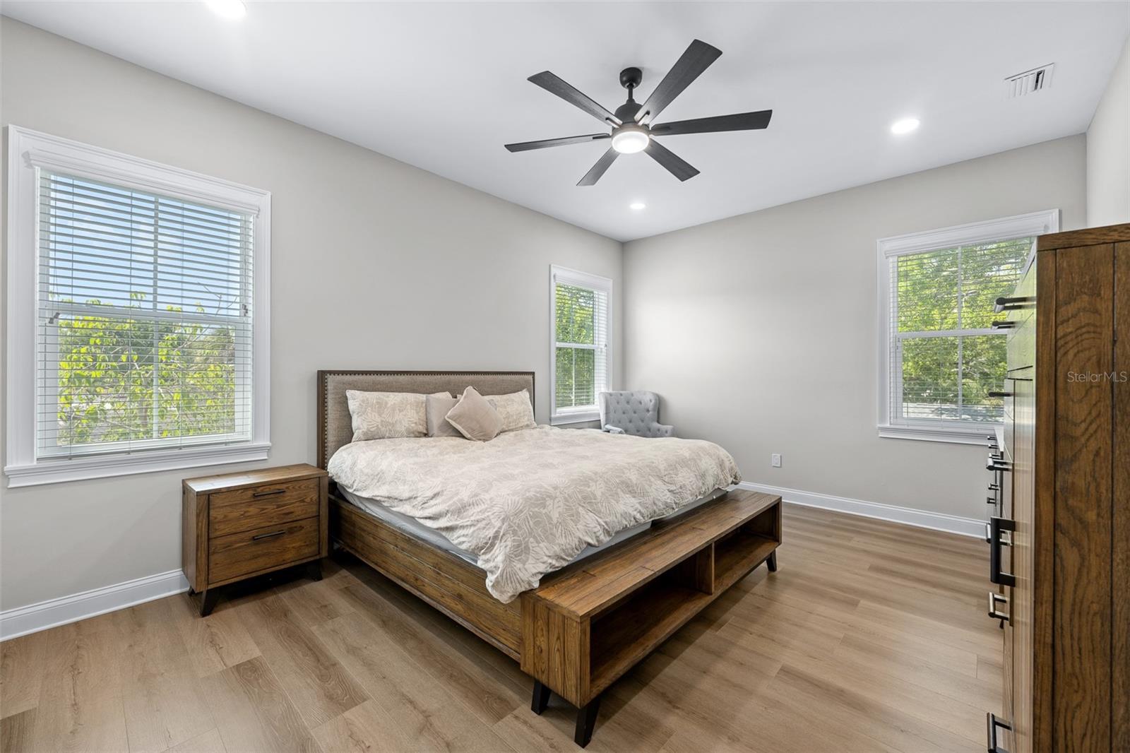 GANDY BLVD PARK - Residential