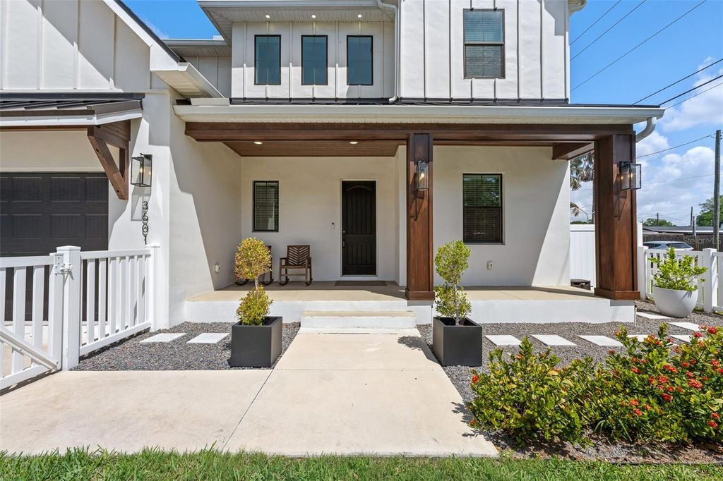 Photo of 3601 W Rogers Avenue, Tampa, FL 33611 (MLS # TB8497225)