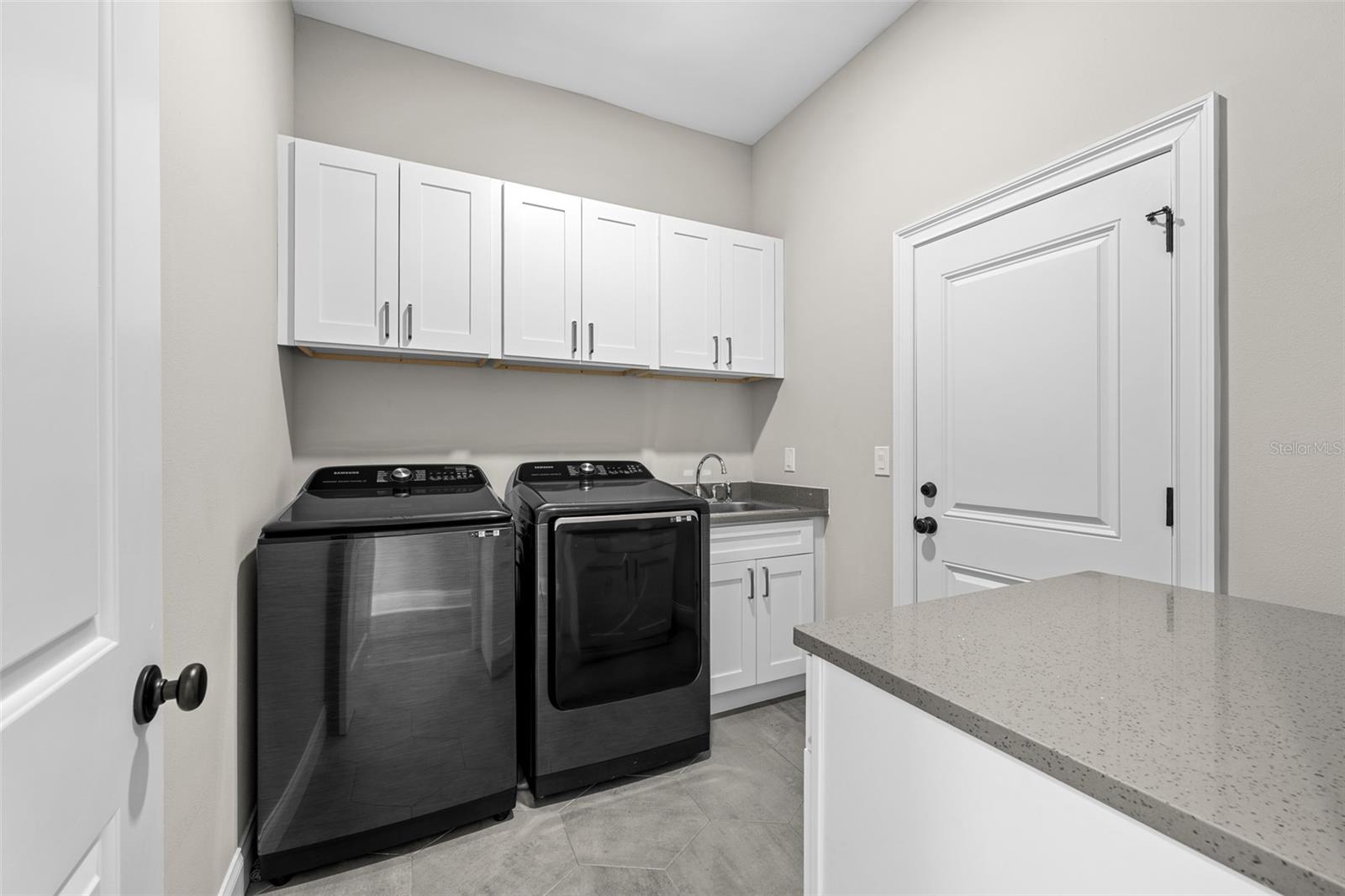 GANDY BLVD PARK - Residential