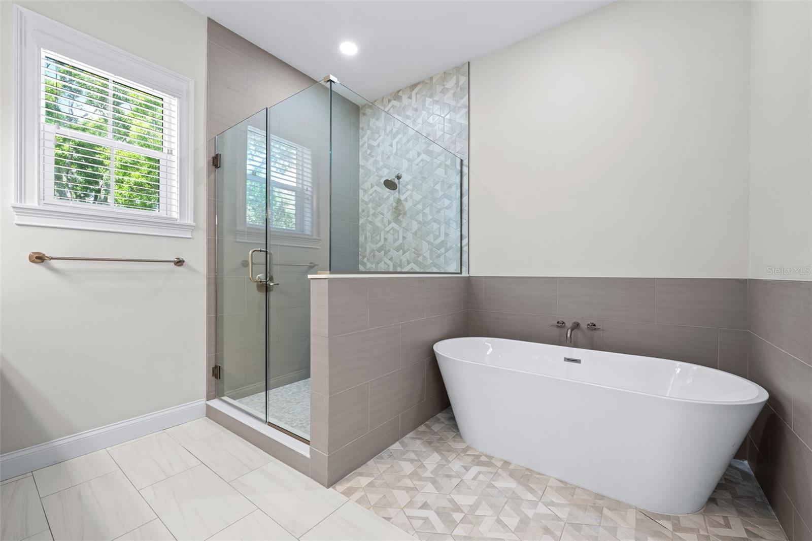 GANDY BLVD PARK - Residential