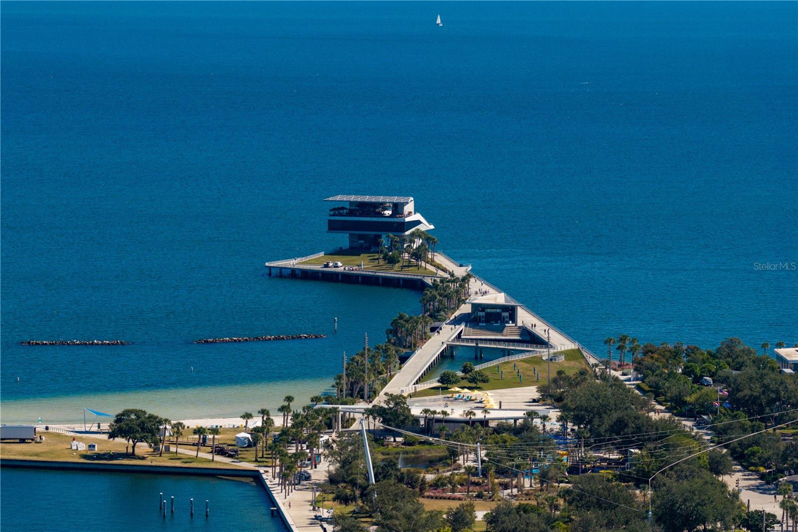 HUNTINGTON TWNHMS THE - Residential