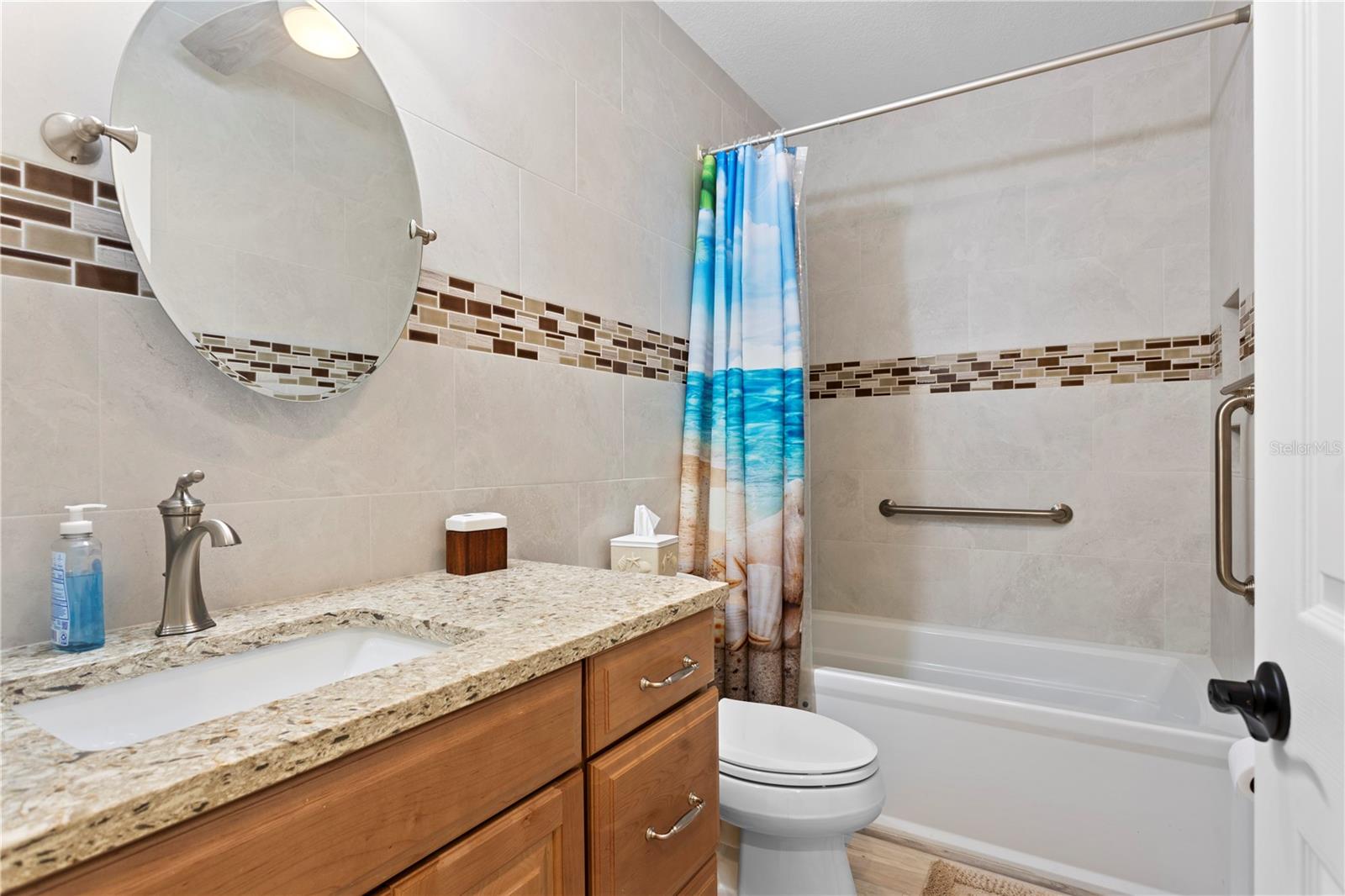 HUNTINGTON TWNHMS THE - Residential