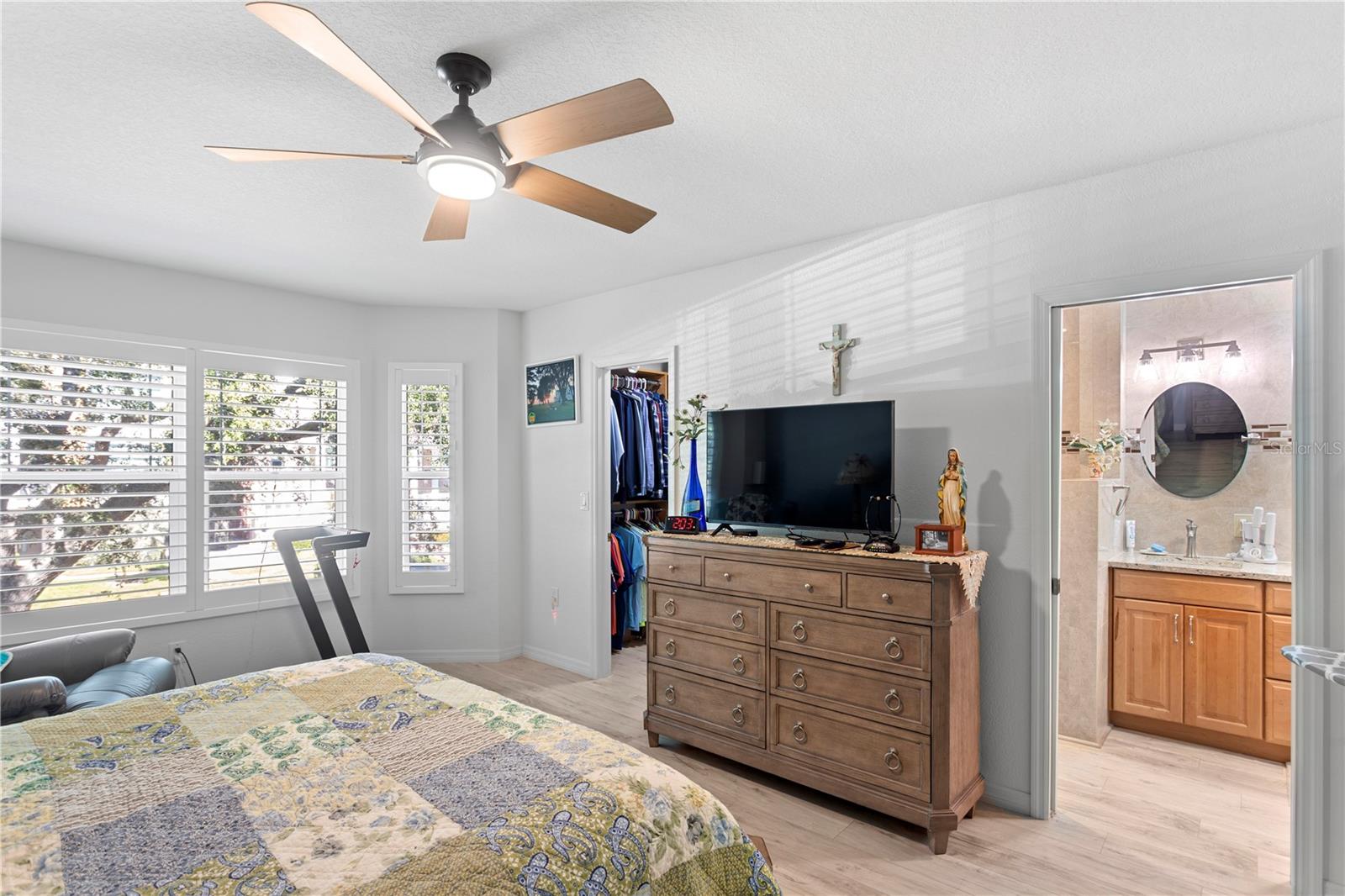 HUNTINGTON TWNHMS THE - Residential