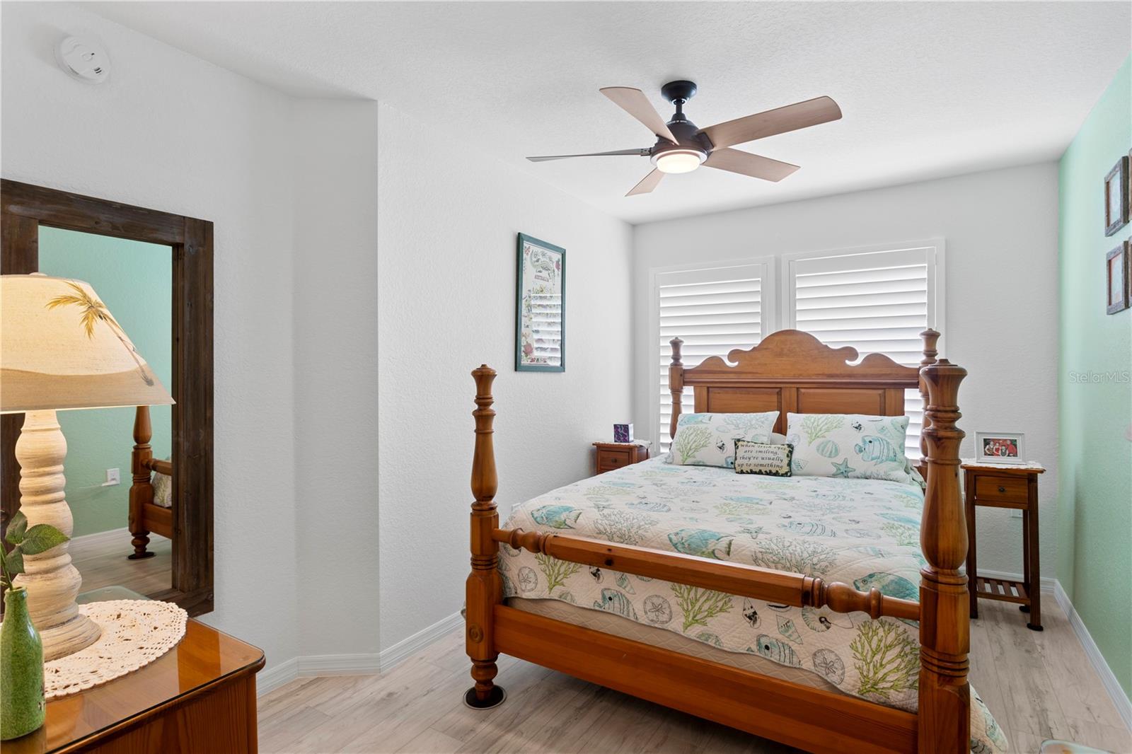 HUNTINGTON TWNHMS THE - Residential