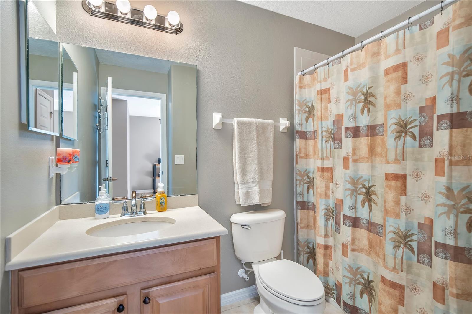 WALDEN CHASE - Residential