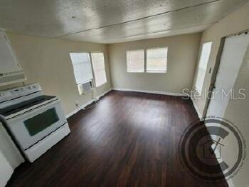 IDA LAKE SUB - Residential Lease