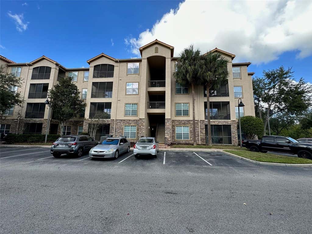 Photo of 1370 Tuscan Terrace #2108, Davenport, FL 33896 (MLS # TB8538925)