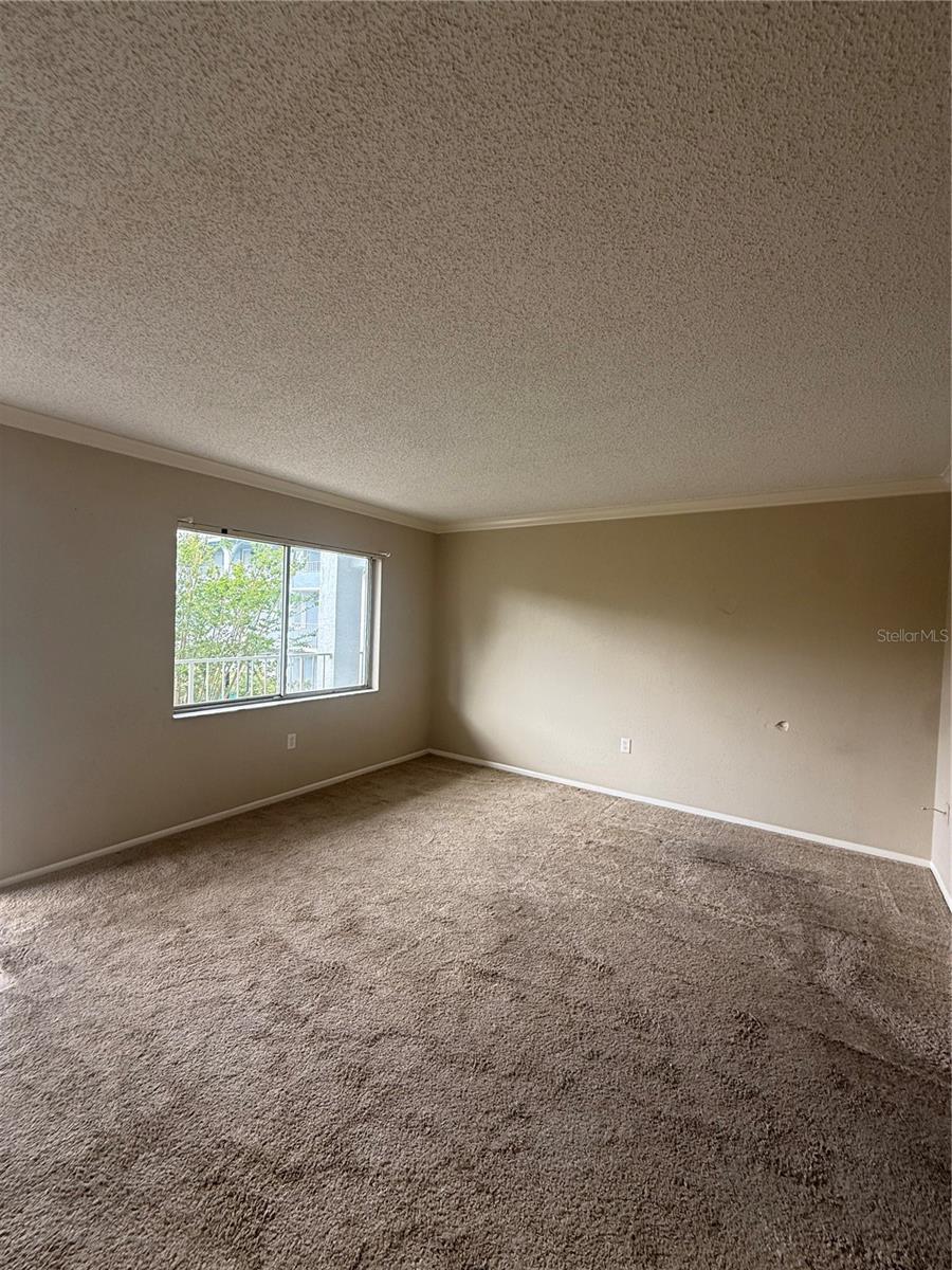 122 WATER FRONT WAY 240