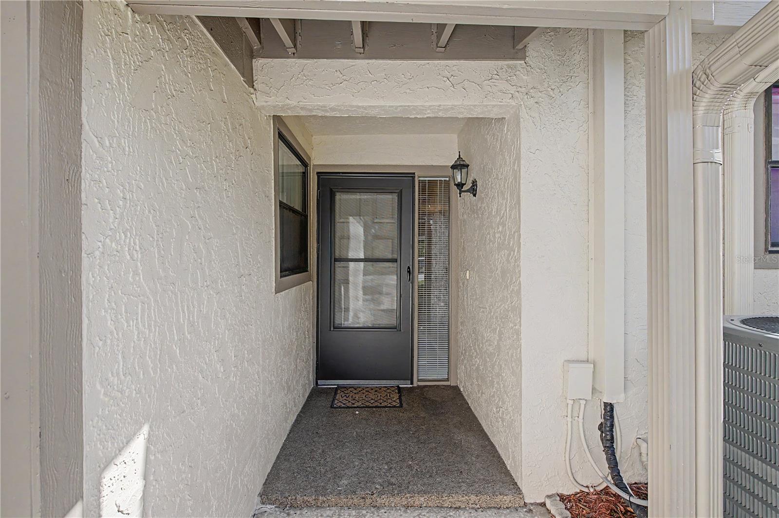 1302 GOLFVIEW DRIVE