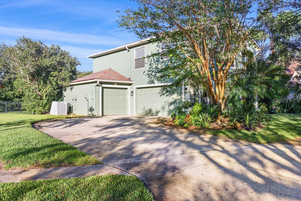 FISHHAWK RANCH PH 2 PRCL - Residential Lease