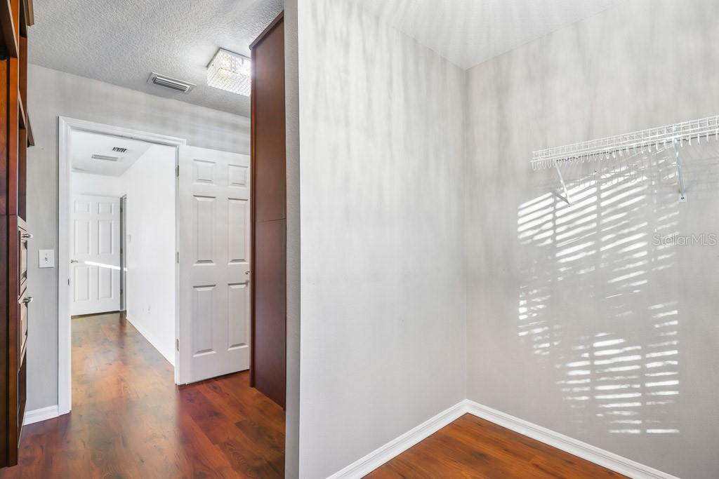 FISHHAWK RANCH PH 2 PRCL - Residential Lease