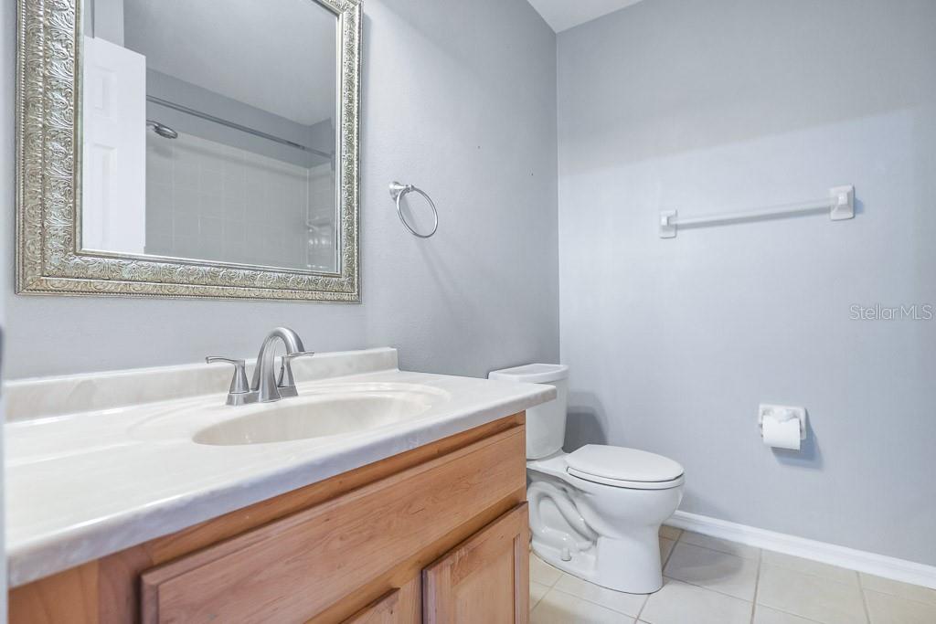 FISHHAWK RANCH PH 2 PRCL - Residential Lease