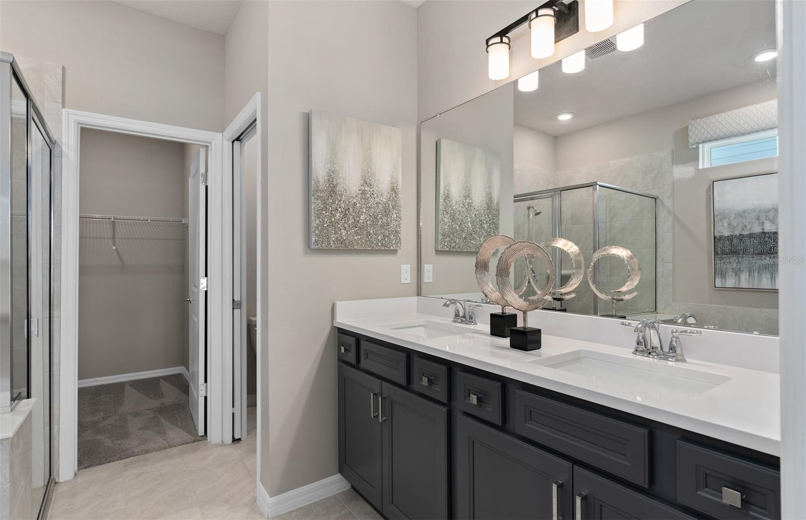 WINDSOR CAY - Residential