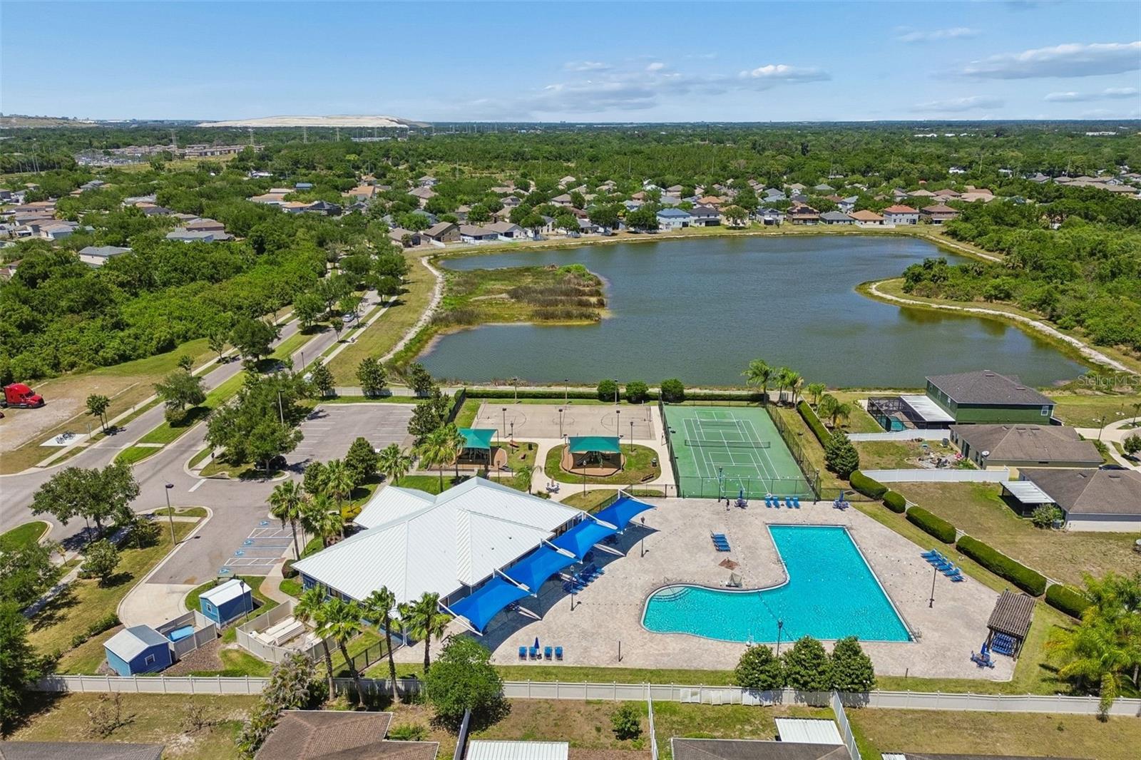 CARRIAGE PTE SOUTH PH 2C 2 - Residential