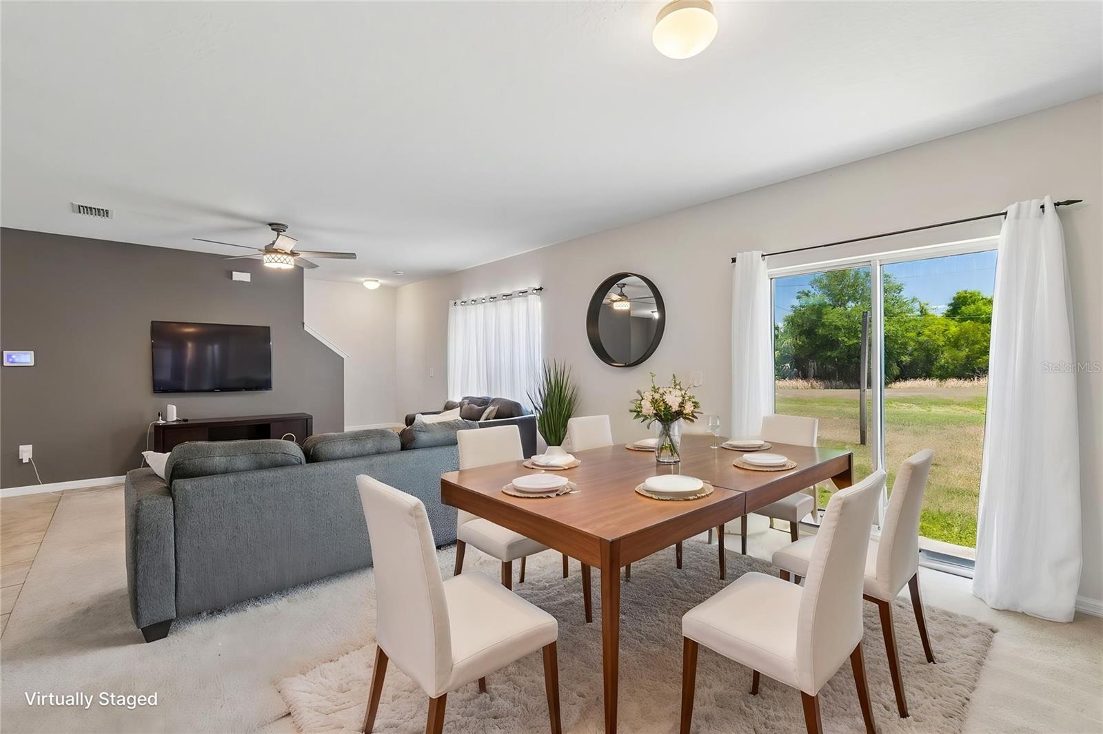 CARRIAGE PTE SOUTH PH 2C 2 - Residential