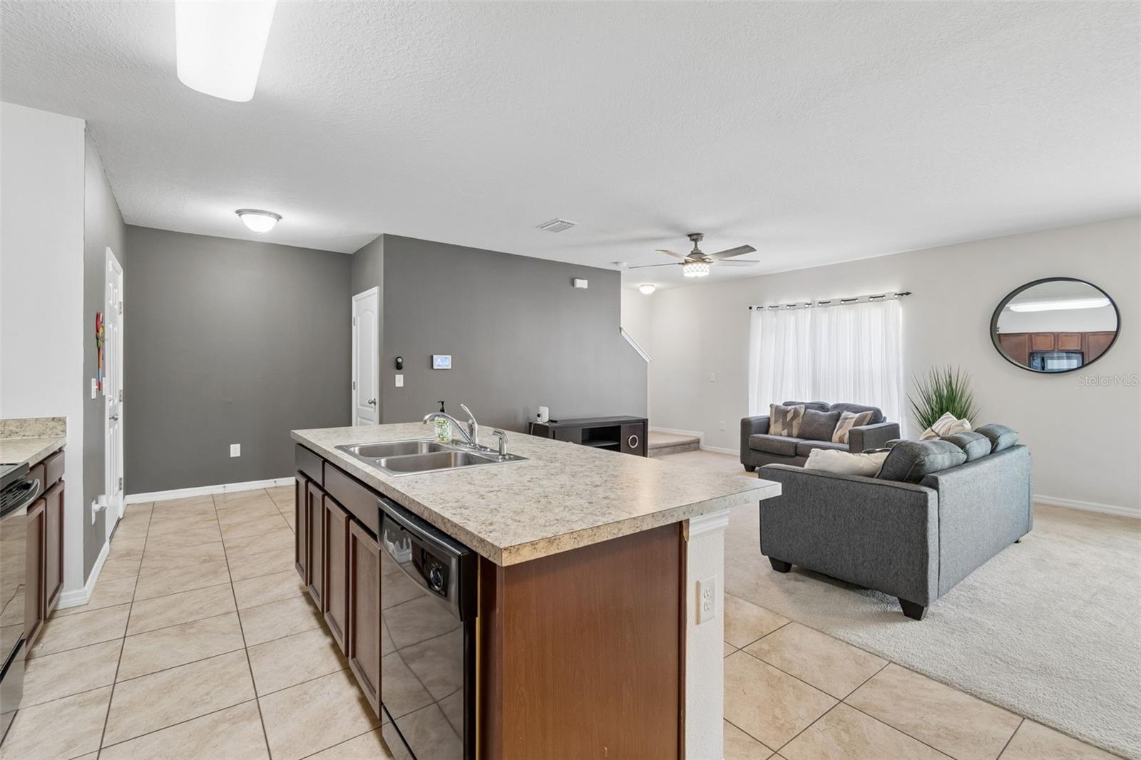 CARRIAGE PTE SOUTH PH 2C 2 - Residential