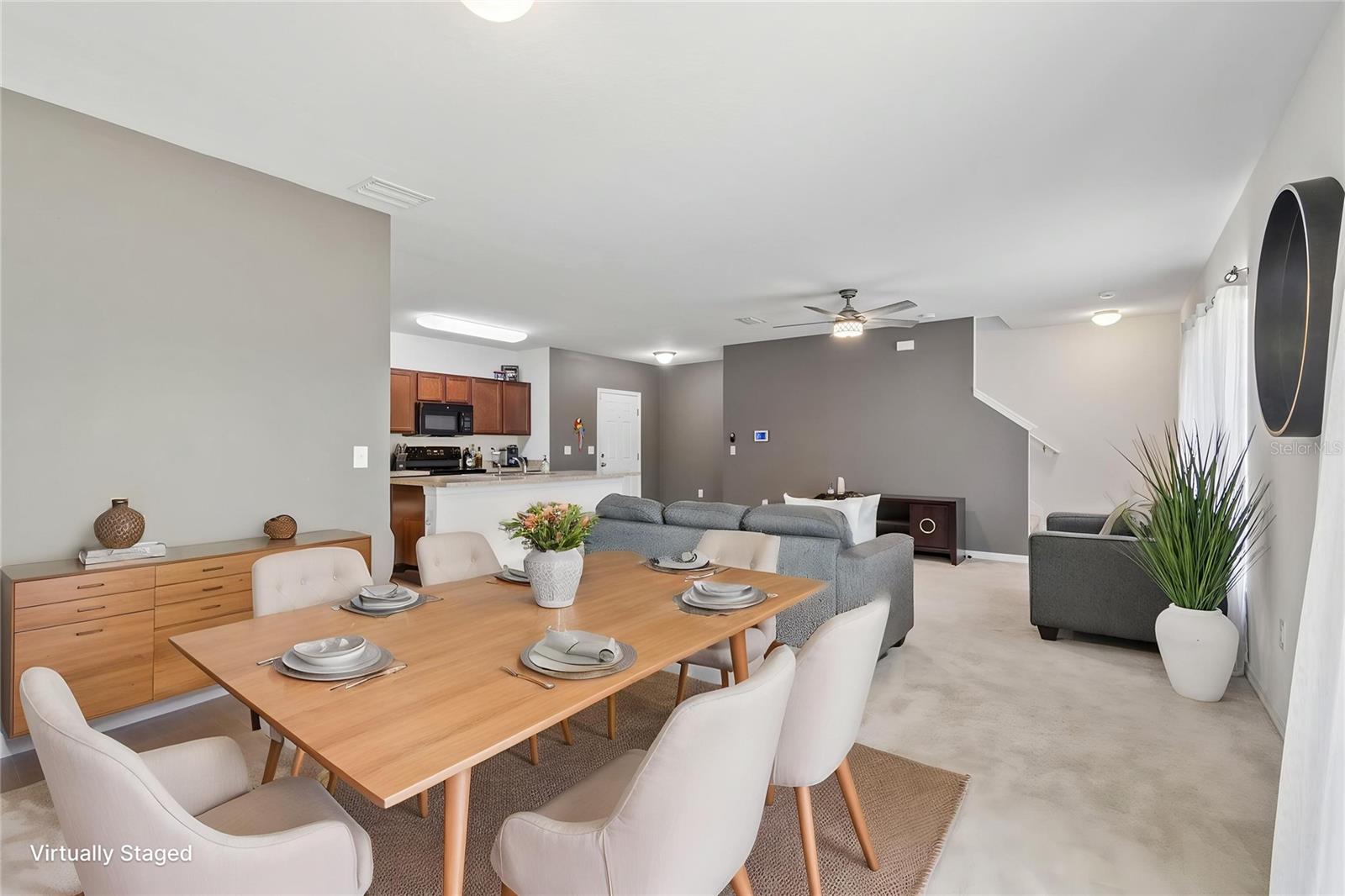 CARRIAGE PTE SOUTH PH 2C 2 - Residential