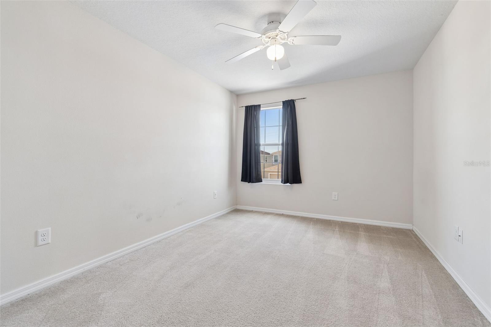 CARRIAGE PTE SOUTH PH 2C 2 - Residential