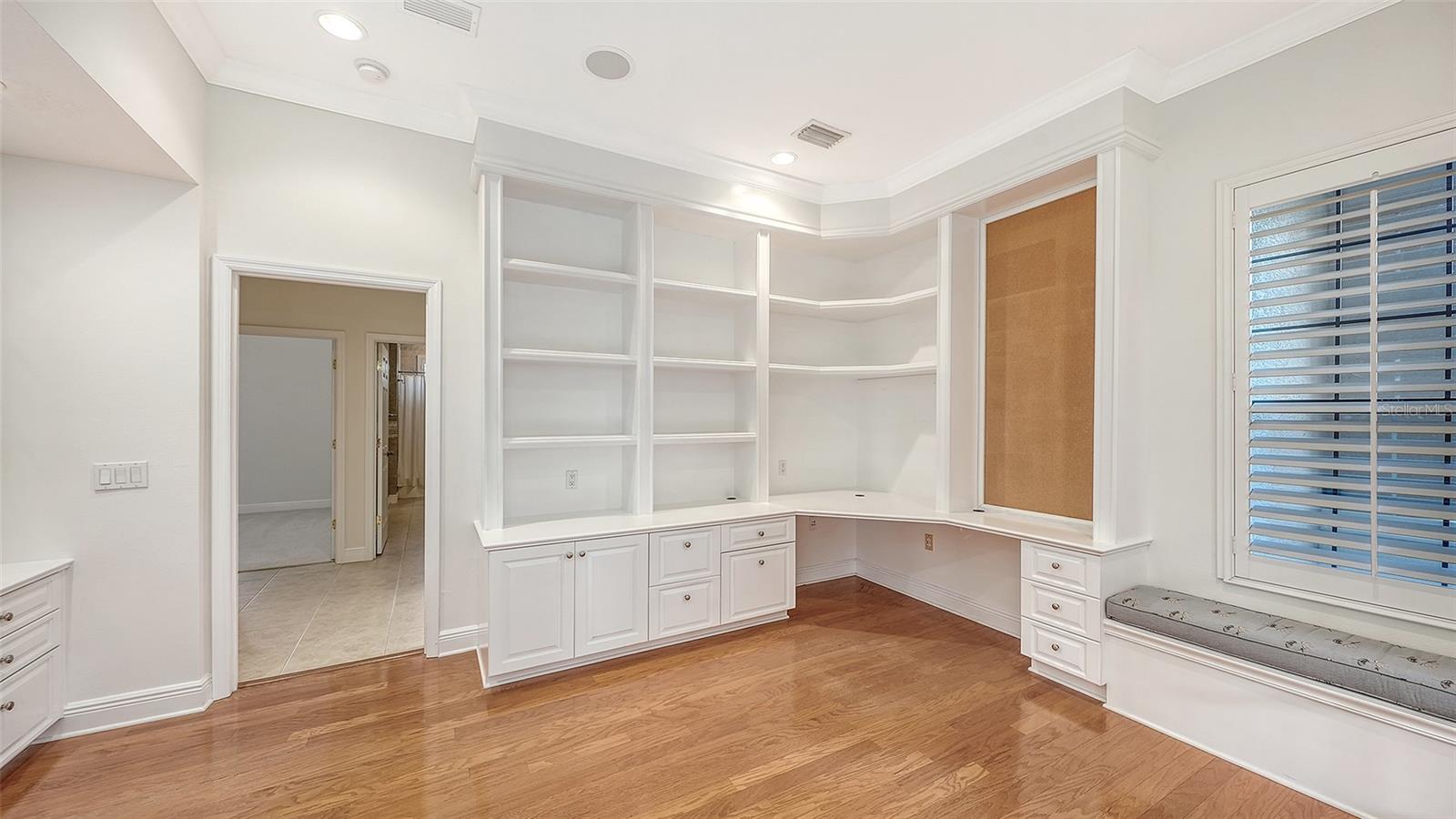 LAKEWOOD RANCH COUNTRY CLUB - Residential