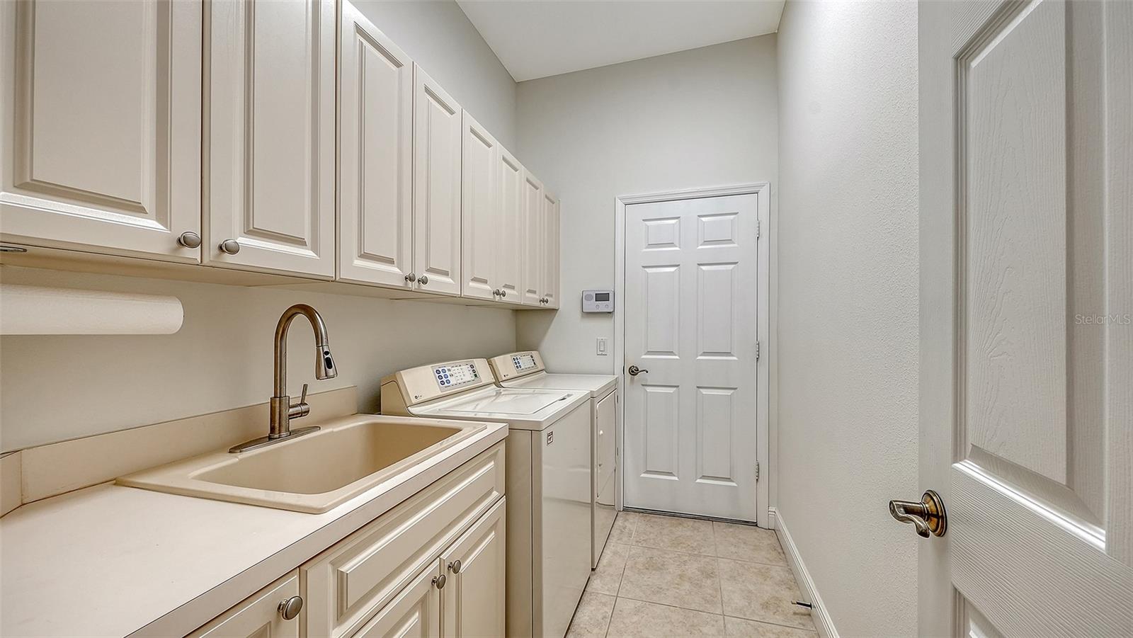 LAKEWOOD RANCH COUNTRY CLUB - Residential