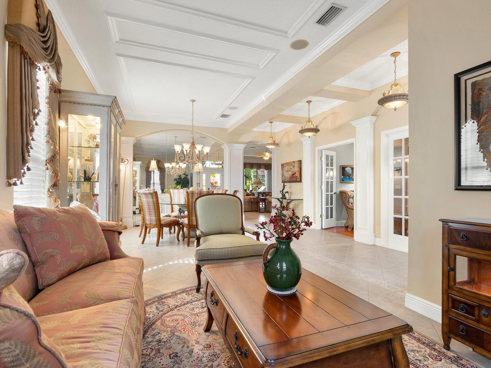 LAKEWOOD RANCH COUNTRY CLUB - Residential