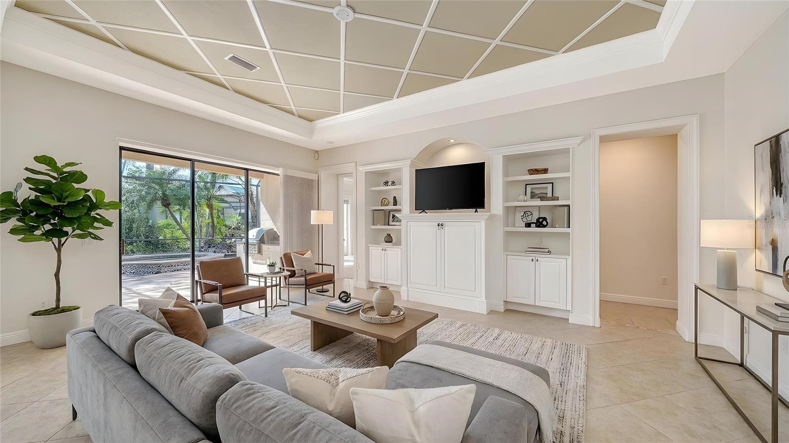 LAKEWOOD RANCH COUNTRY CLUB - Residential