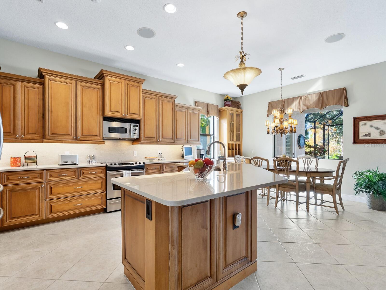 LAKEWOOD RANCH COUNTRY CLUB - Residential