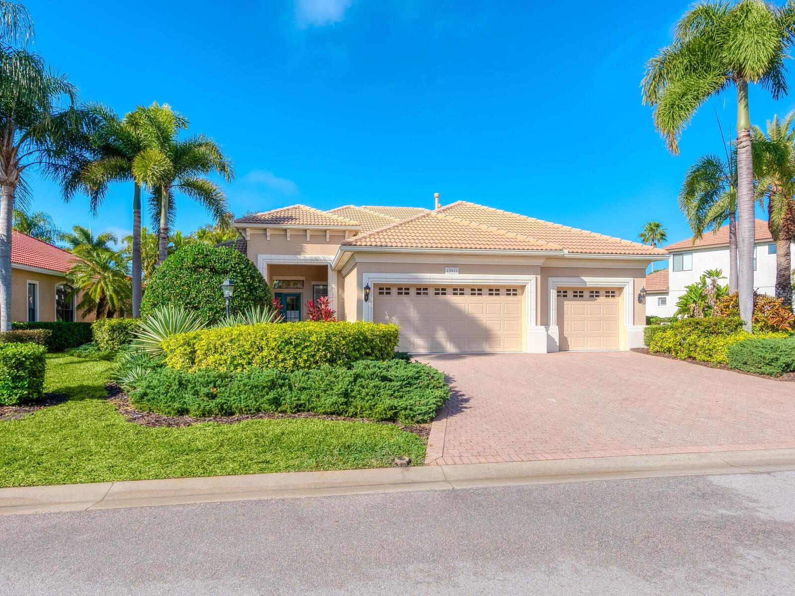 LAKEWOOD RANCH COUNTRY CLUB - Residential